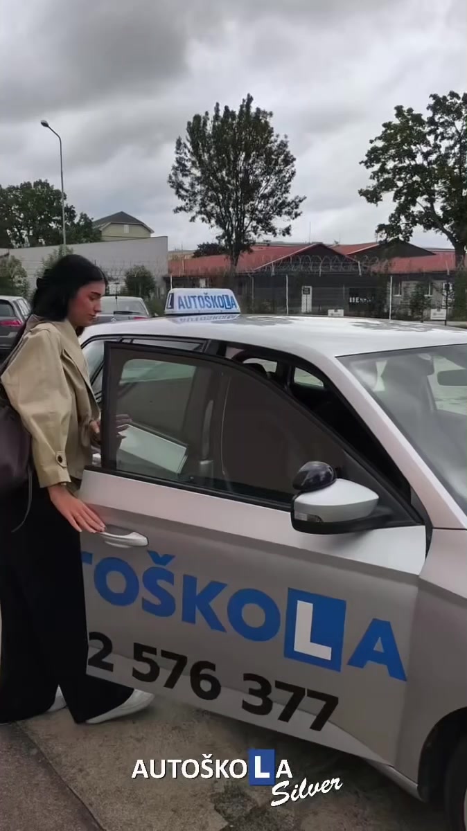 Autoškola Silver foto 2 (náhled videa)