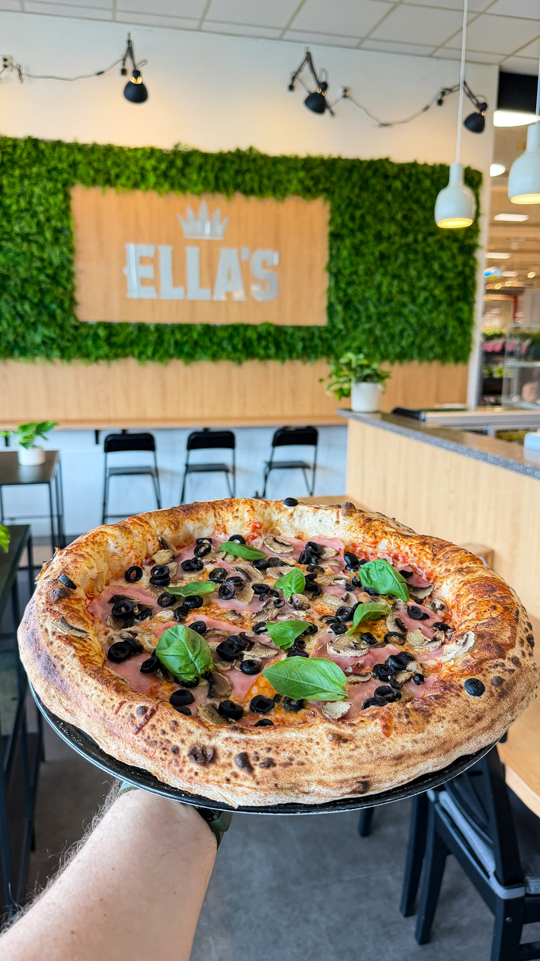 Ella's pizza Kaufland foto 3