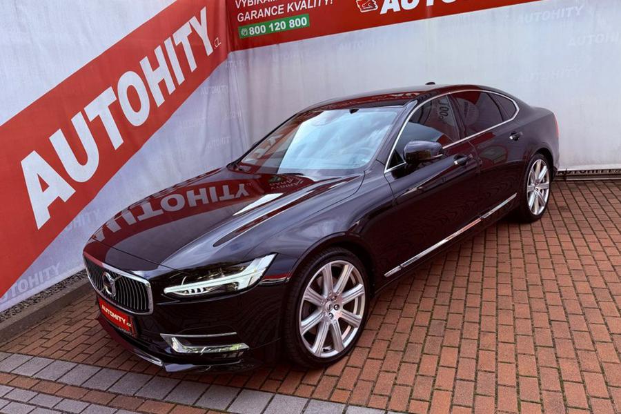 ŘÍJEN V AUTOHITECH: Volvo S90 D5 AWD Inscription