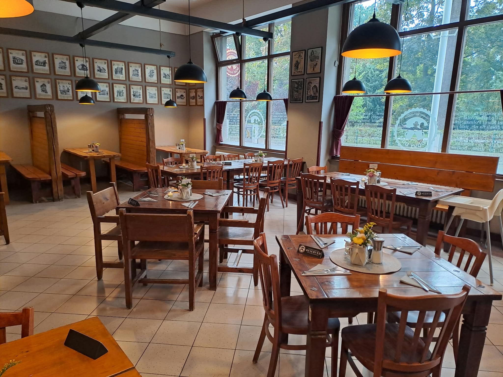 Restaurace Lidový Dům - Pivnice - Gril