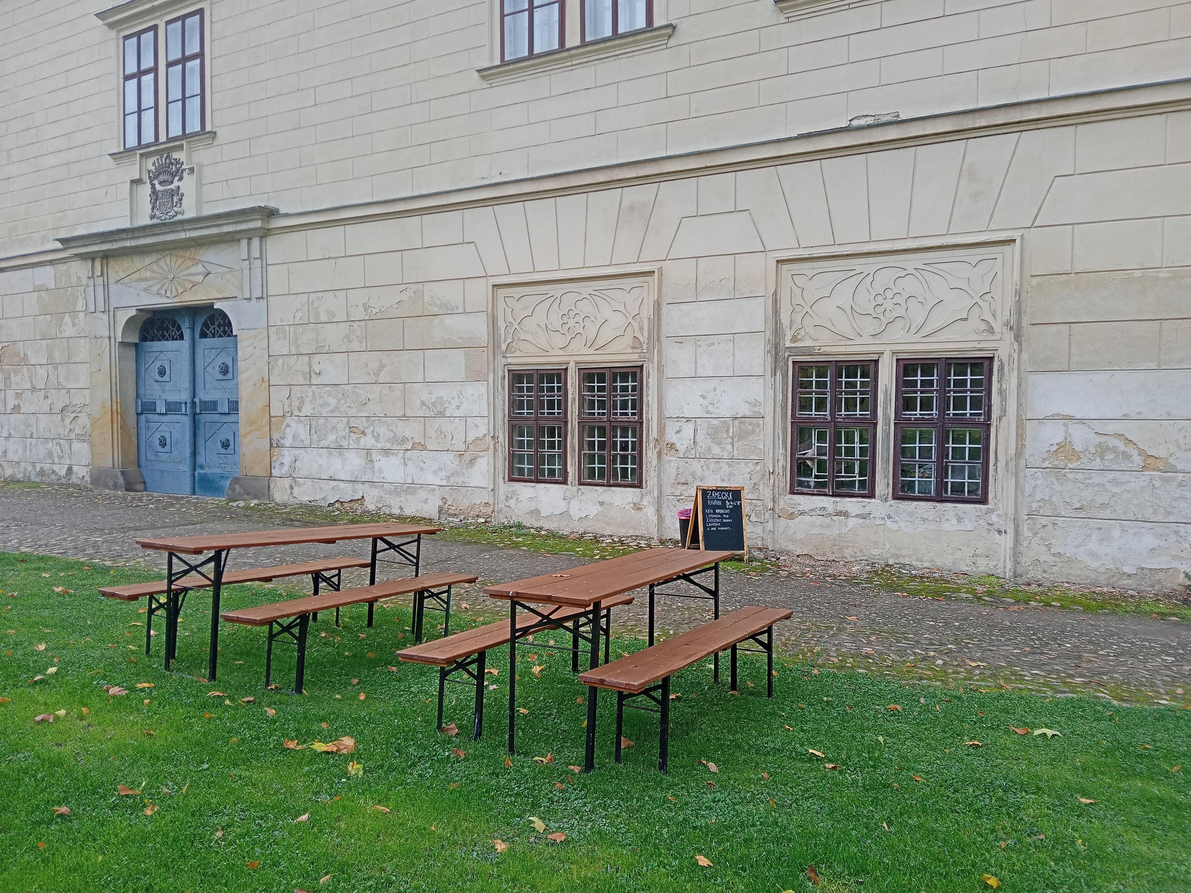 Zámecká kavárna Hrubý Rohozec foto 3
