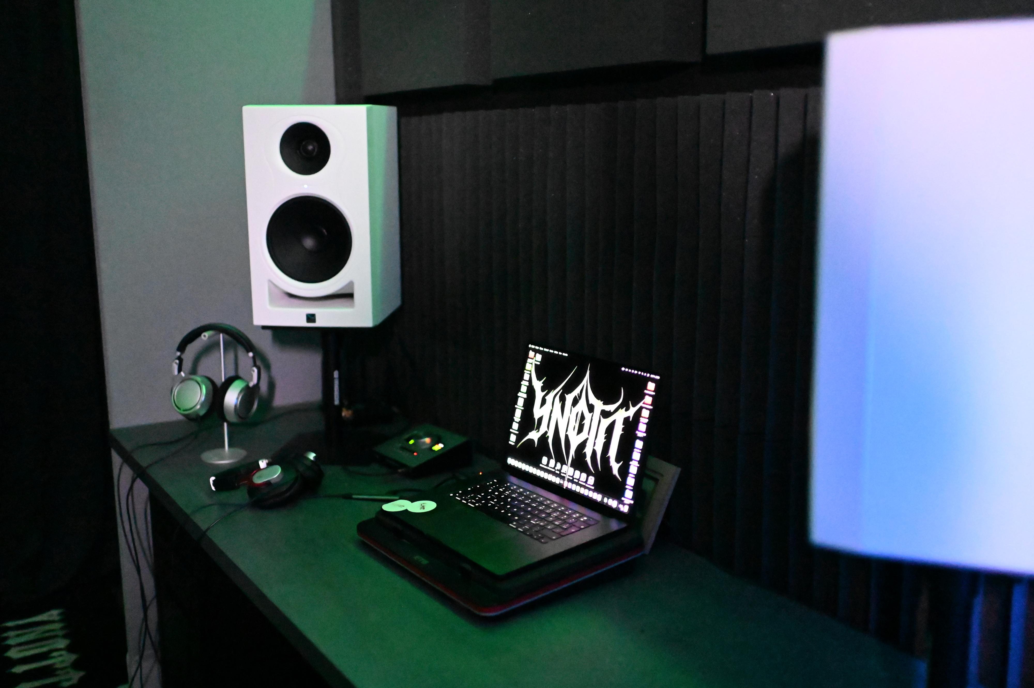 UDG SOUNDS & VISUALS foto 6
