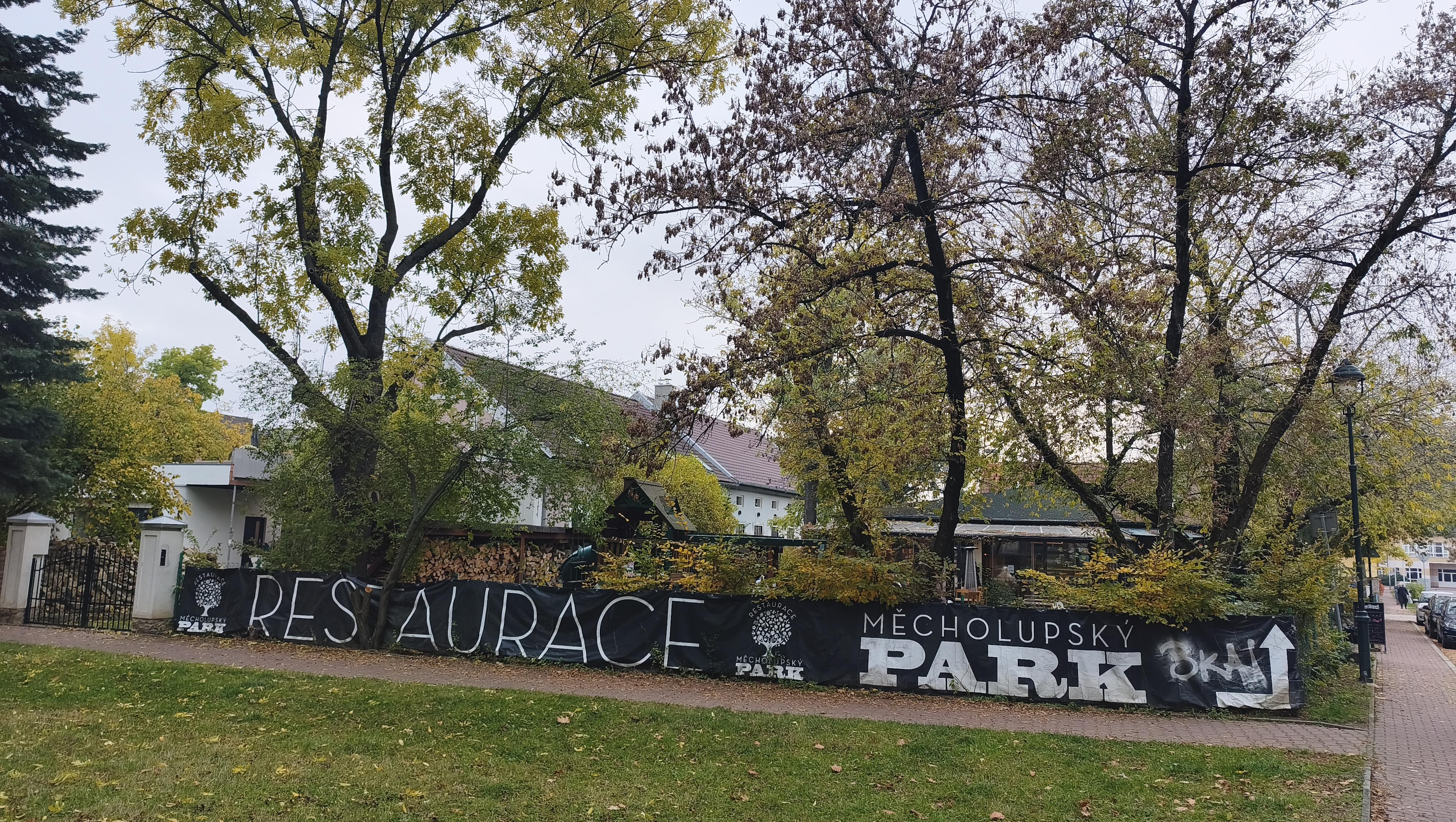 Měcholupský park foto 2