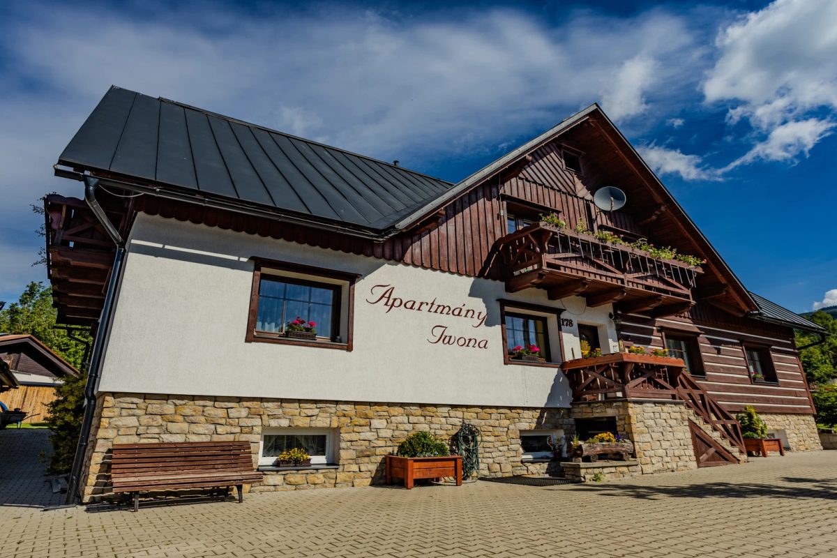 Delší pobyt v Krkonoších až o 36 % levněji