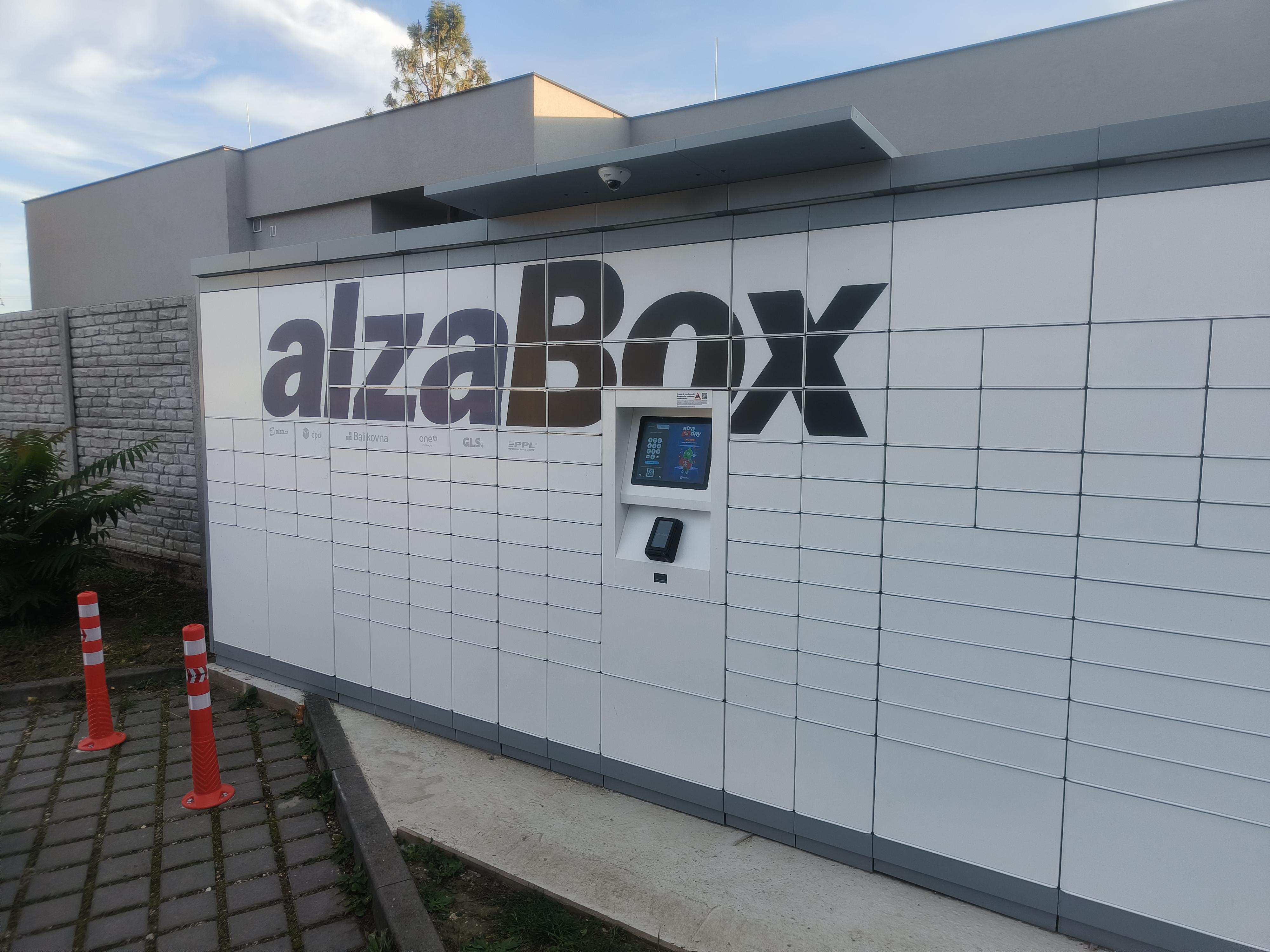 AlzaBox