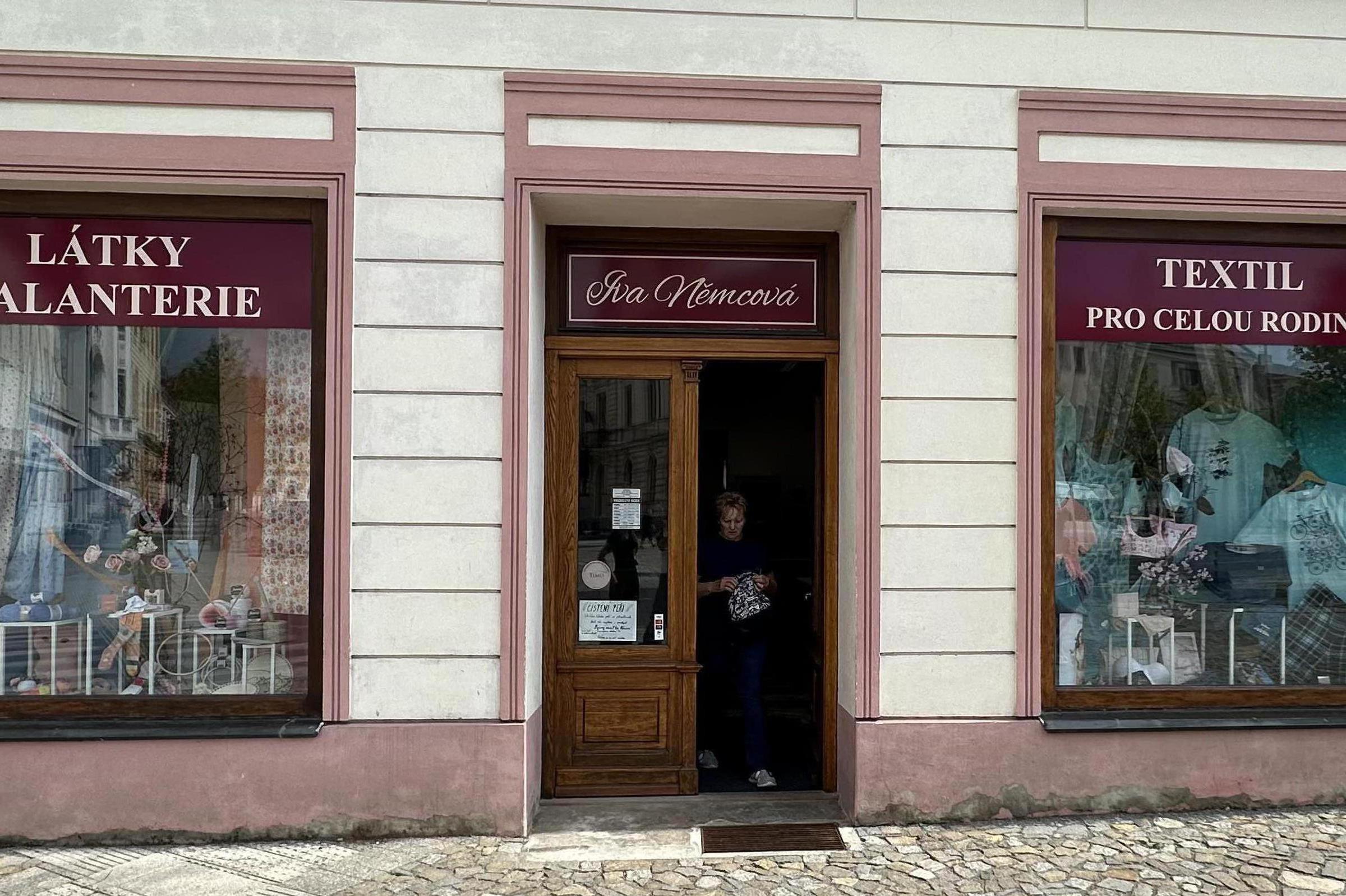 Látky - Galanterie - Textil pro celou rodinu Iva Němcová