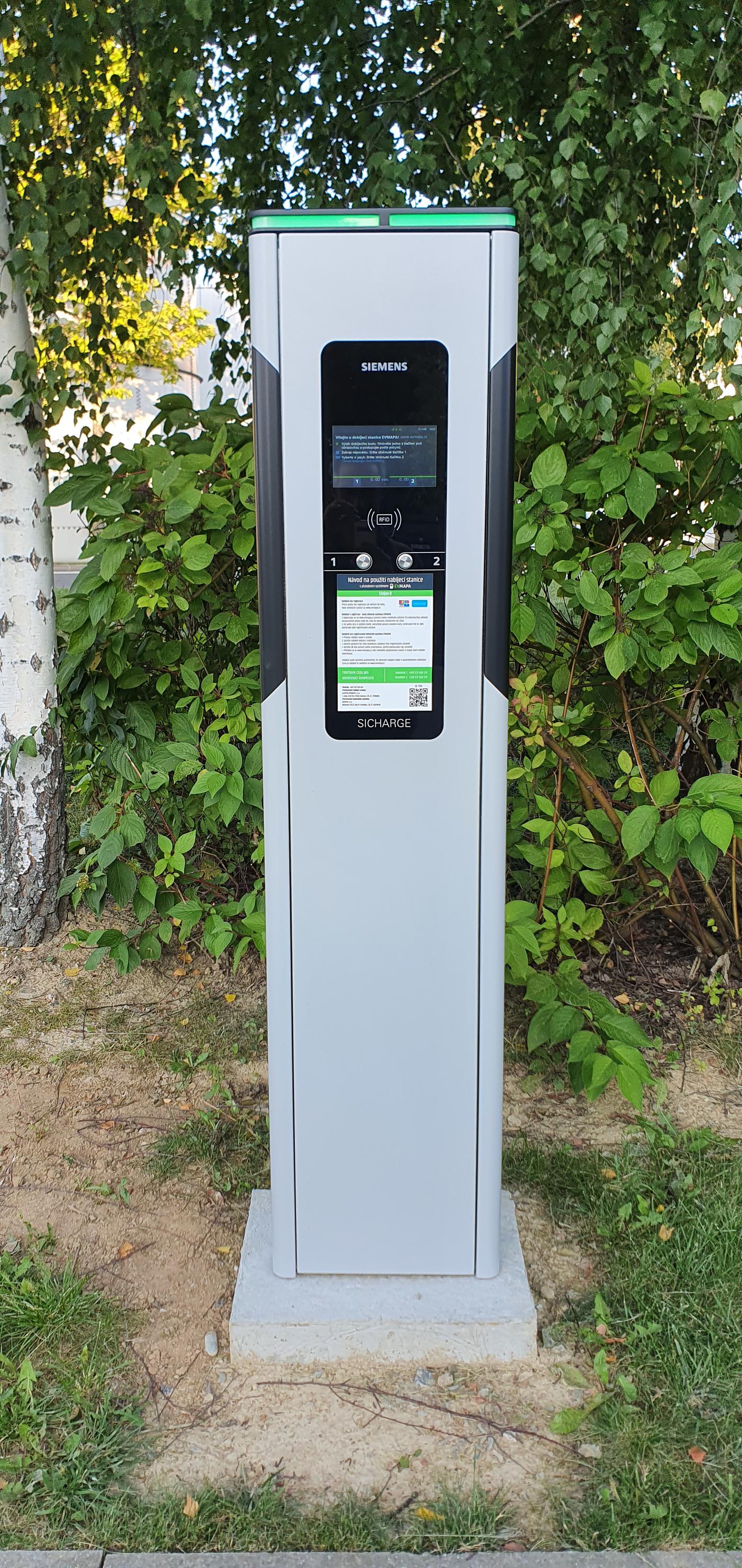 Nabíjecí stanice pro elektromobily foto 3
