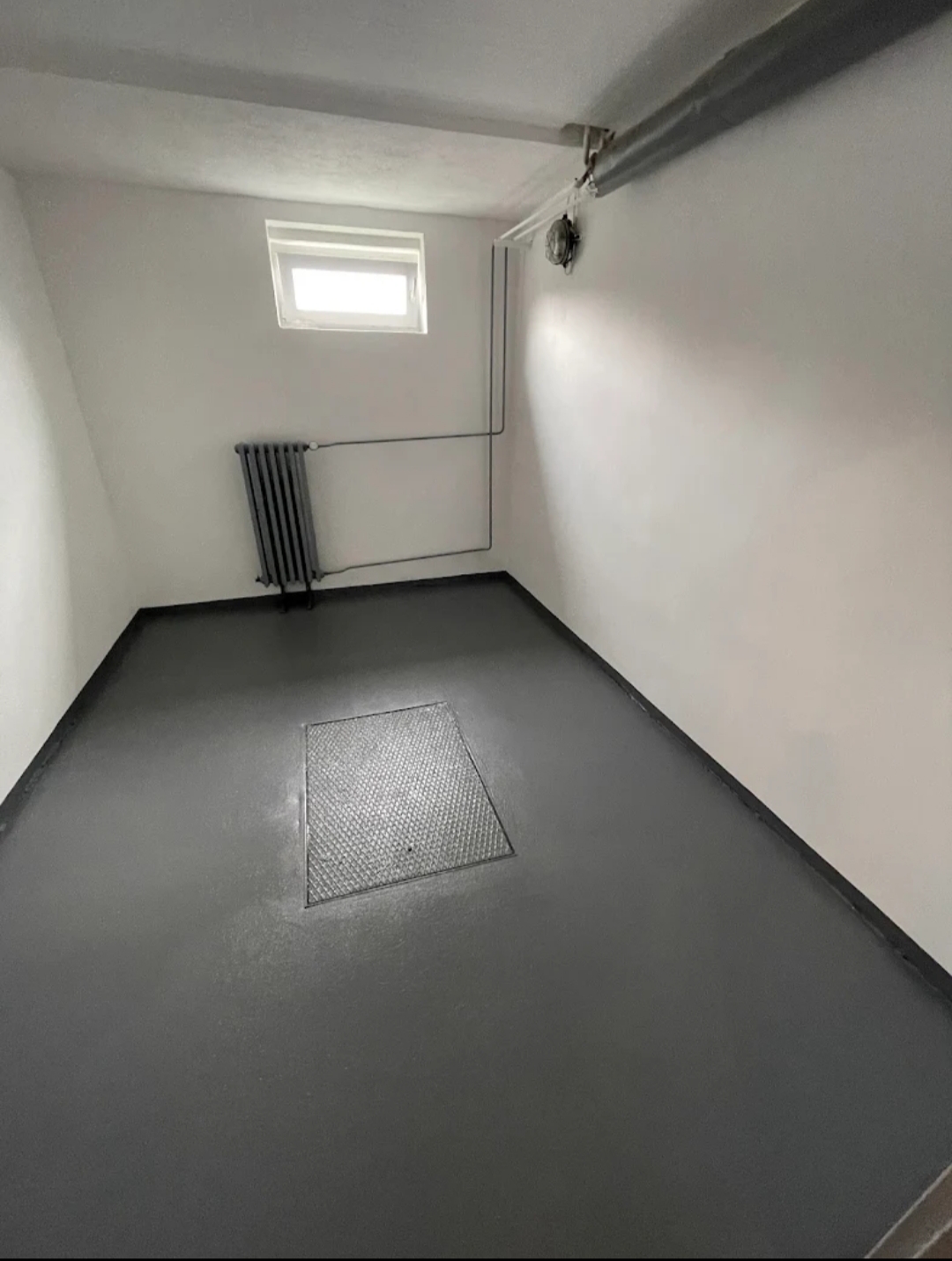 Nátěr podlahy a topeni