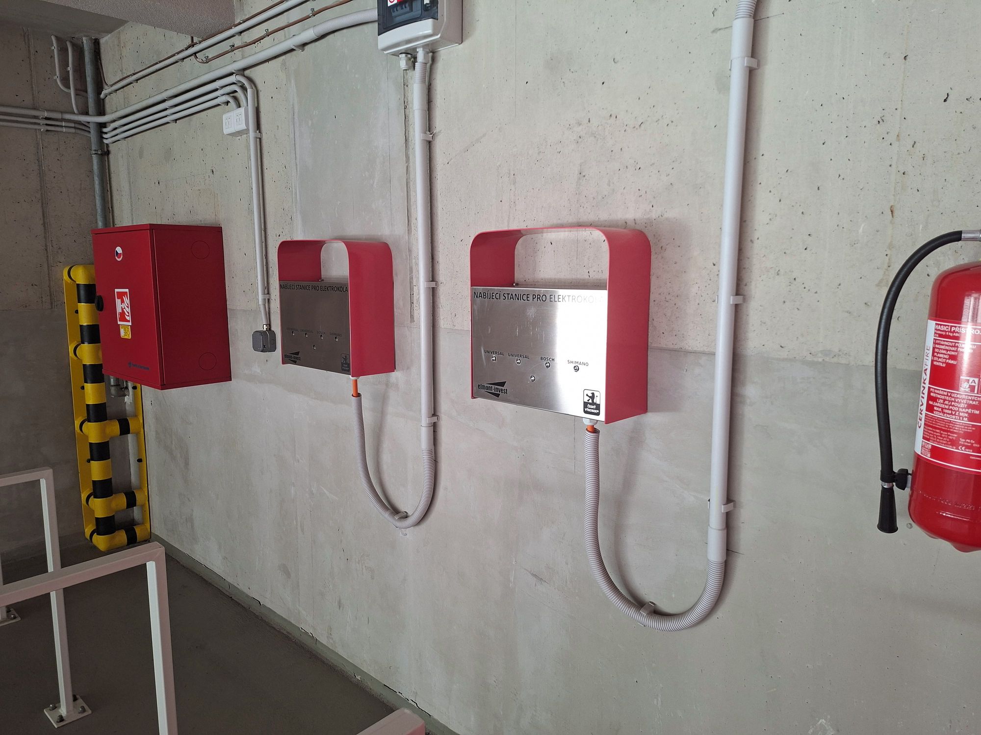 Nabíjecí zásuvka pro elektrokola - Náchodská foto 5