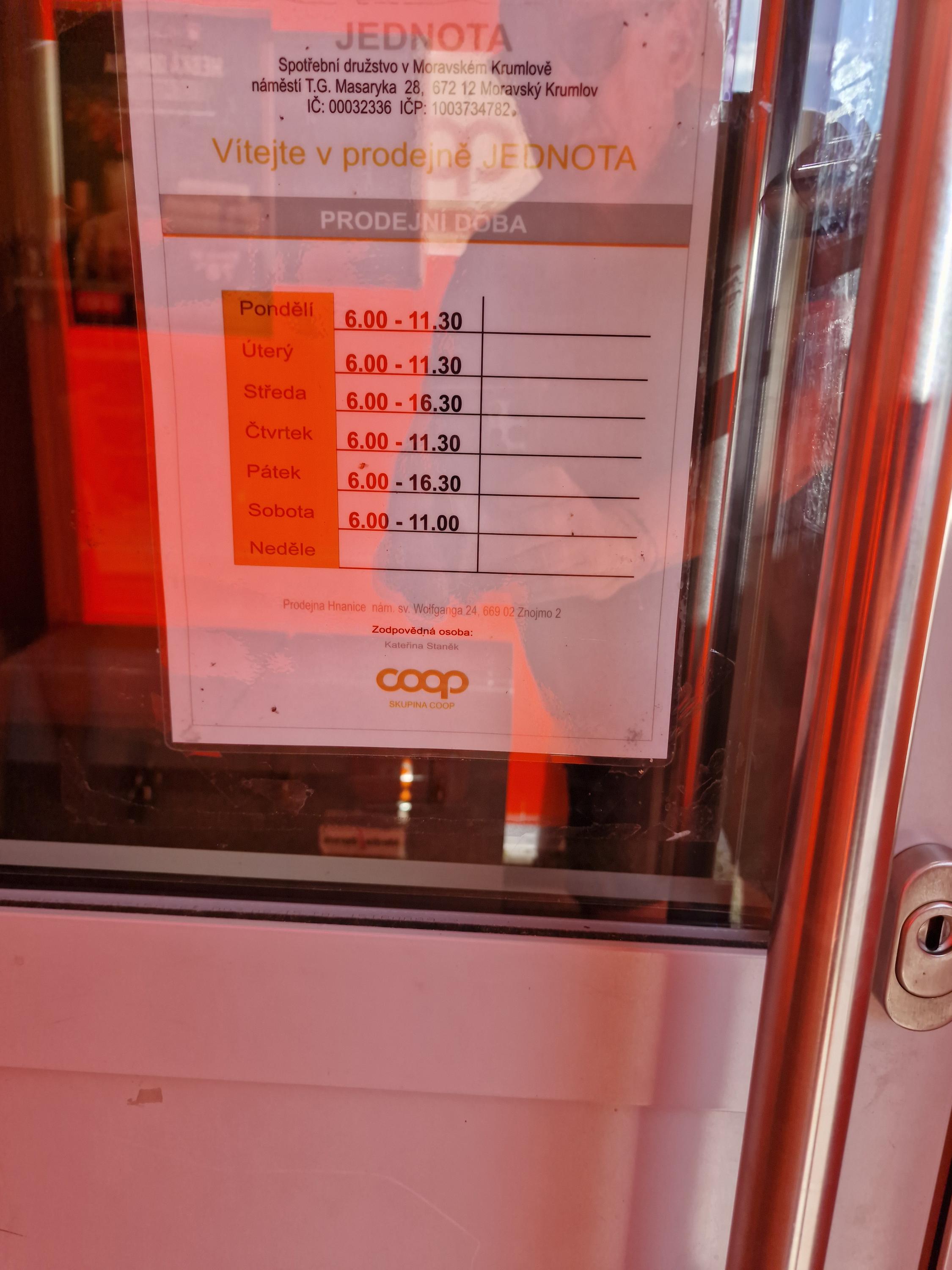 JEDNOTA, spotřební družstvo, Moravský Krumlov – COOP foto 5