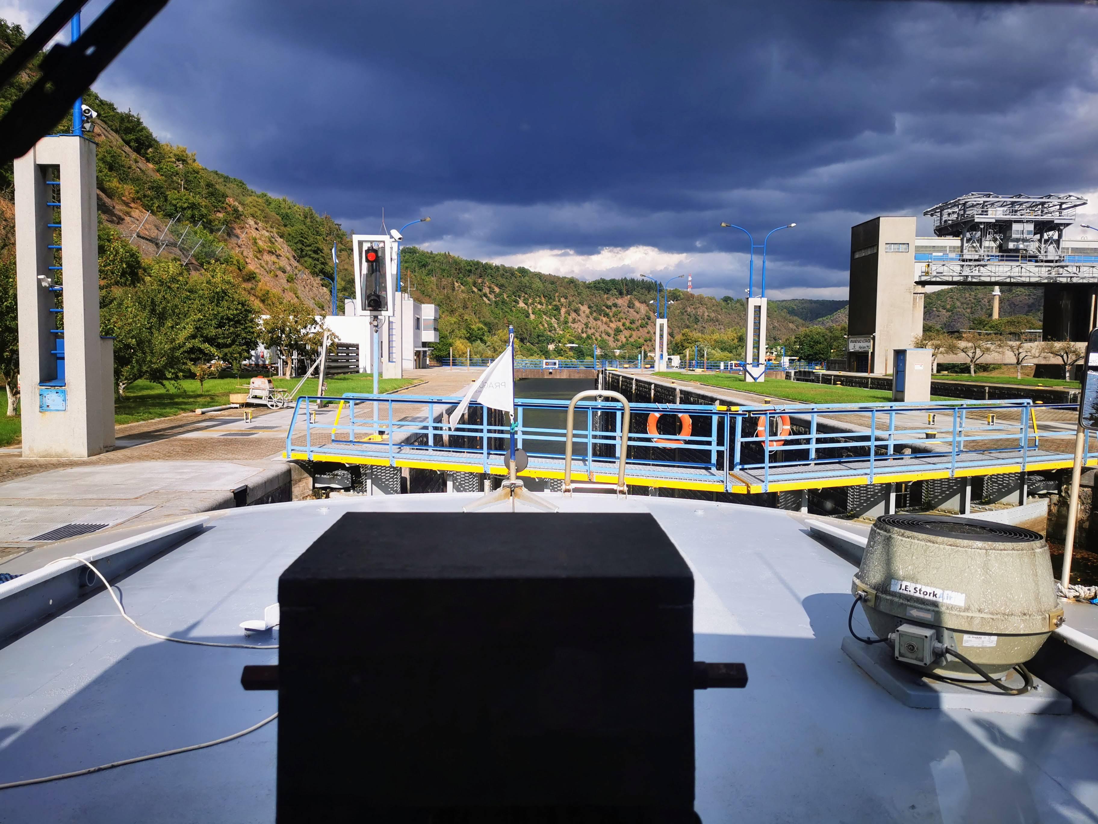 Plavební komora Vrané nad Vltavou foto 6