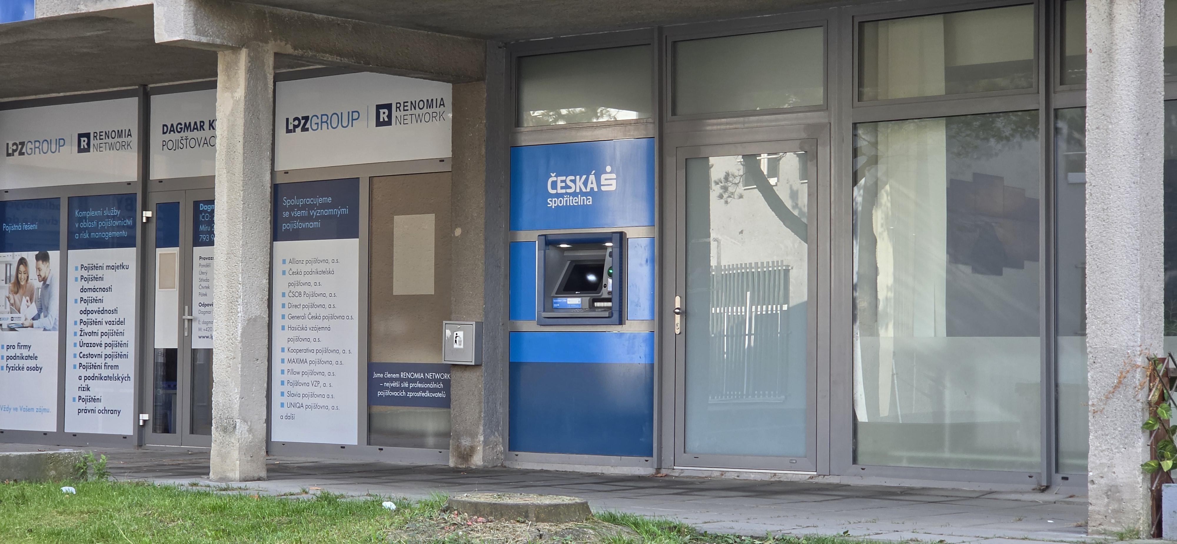 Bankomat České spořitelny foto 2