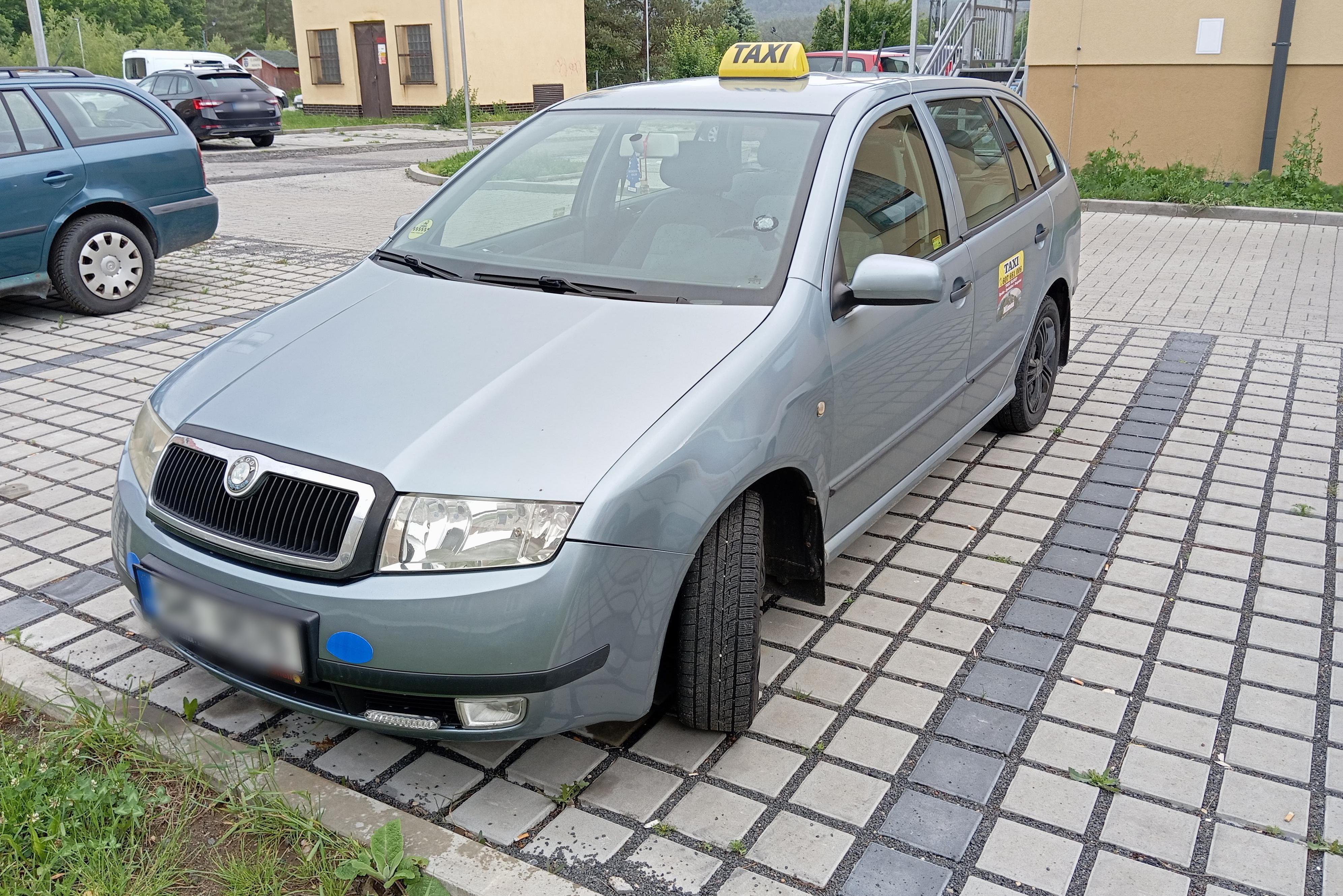 TAXI Mimoň