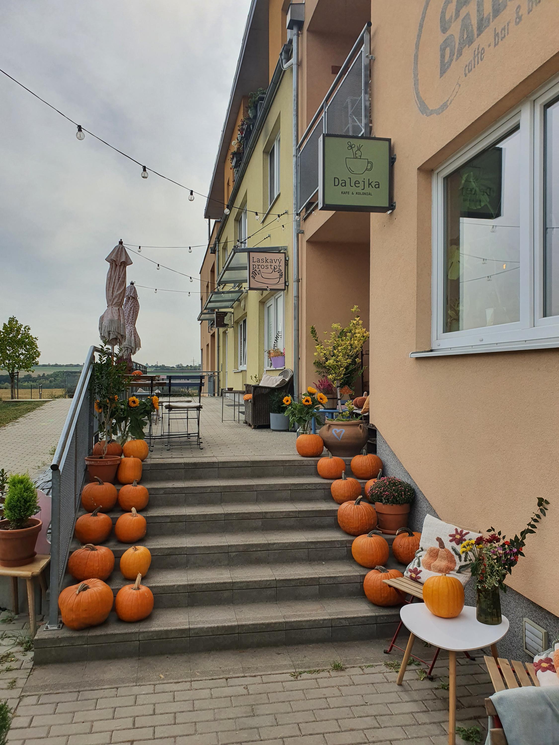 Dalejka kafe & koloniál foto 2