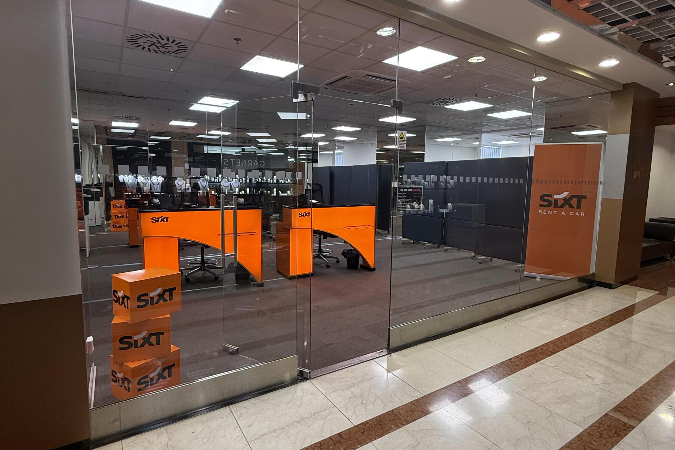 Sixt autopůjčovna
