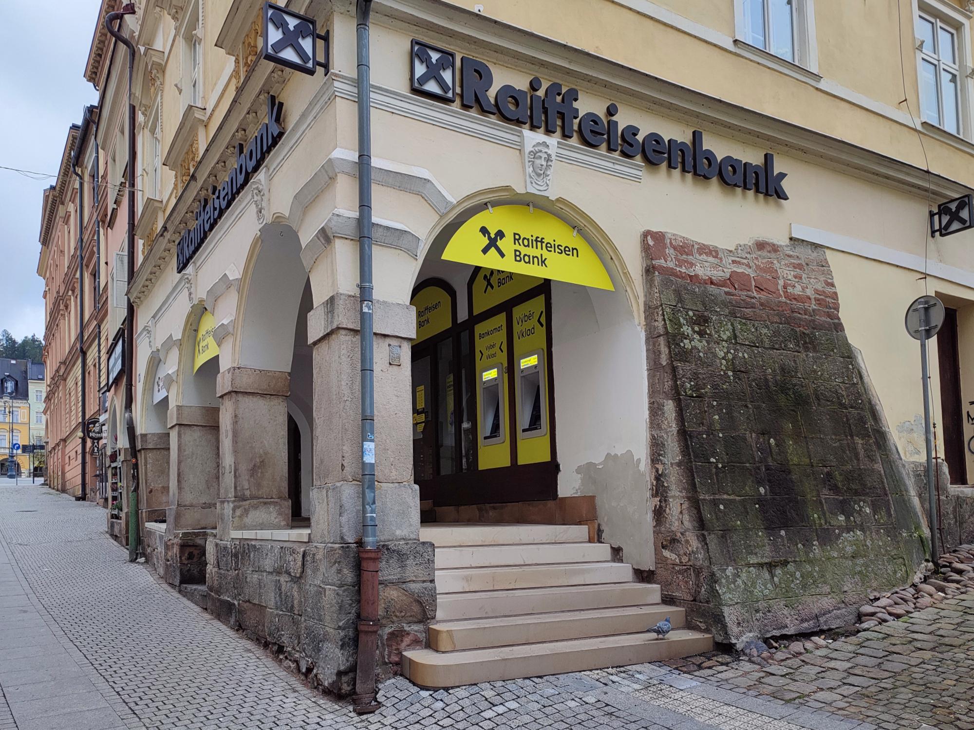 Raiffeisenbank - pobočka foto 2