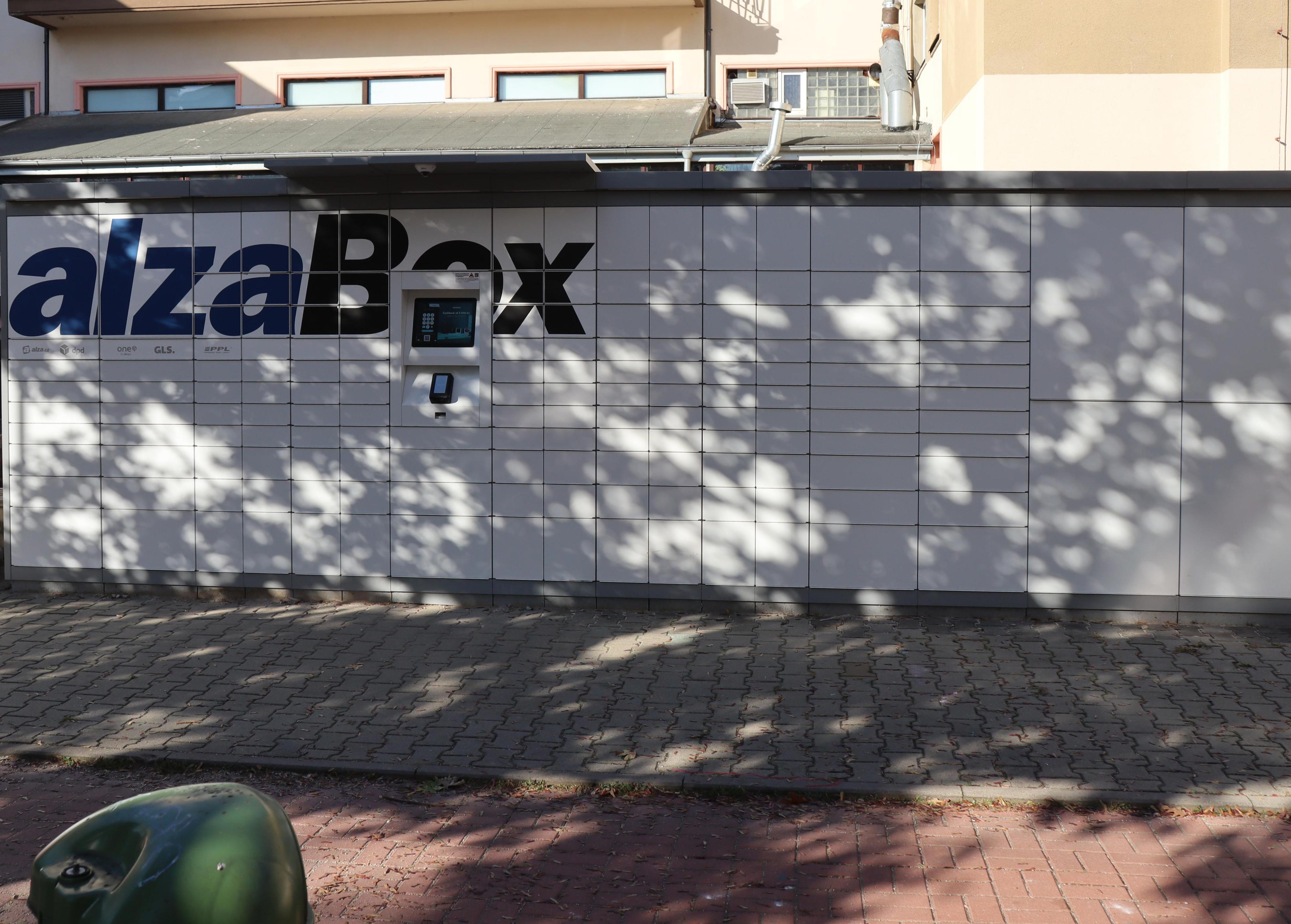 AlzaBox foto 3