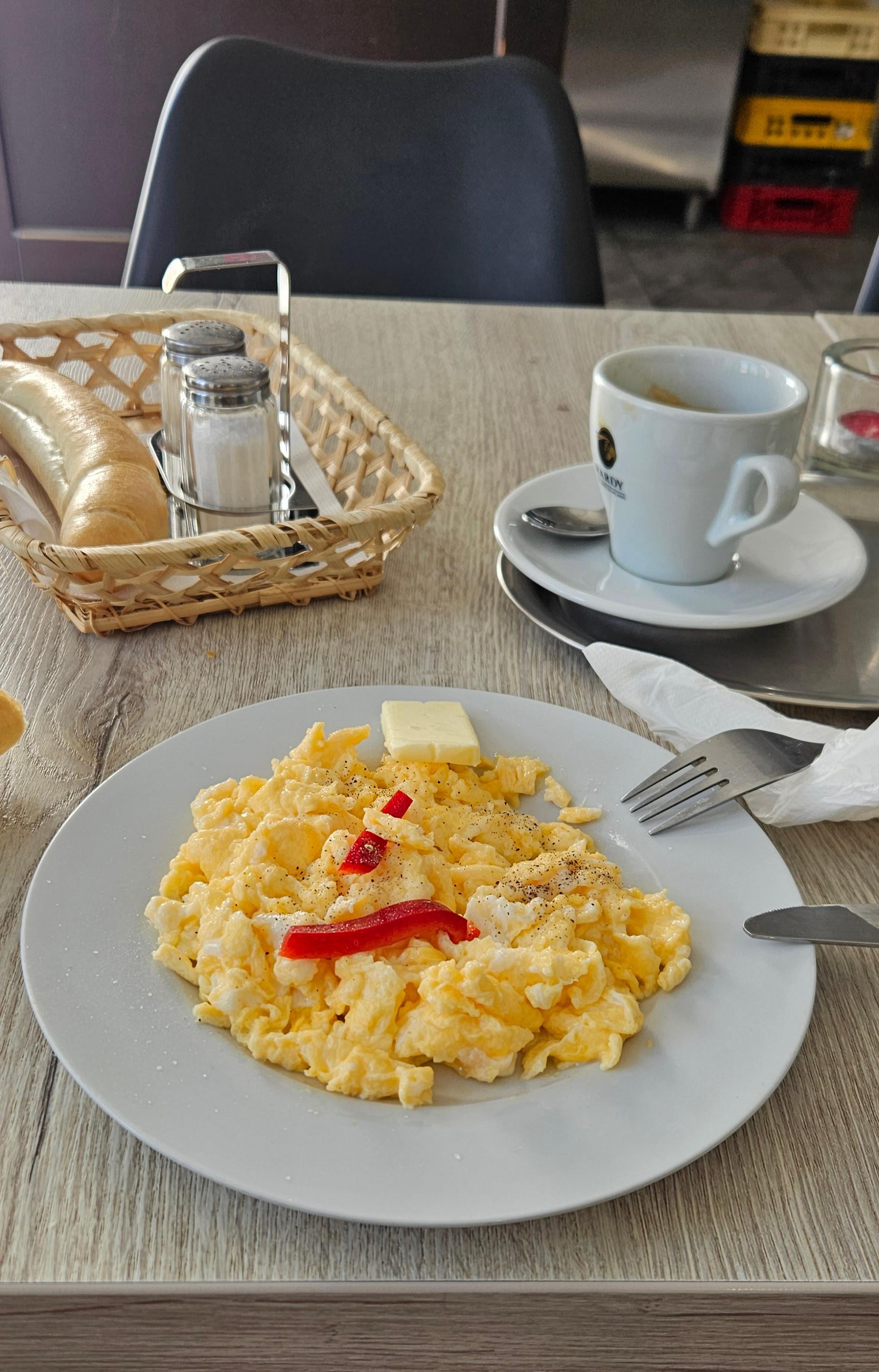 Kavárna a cukrárna Mlsný kocour foto 2