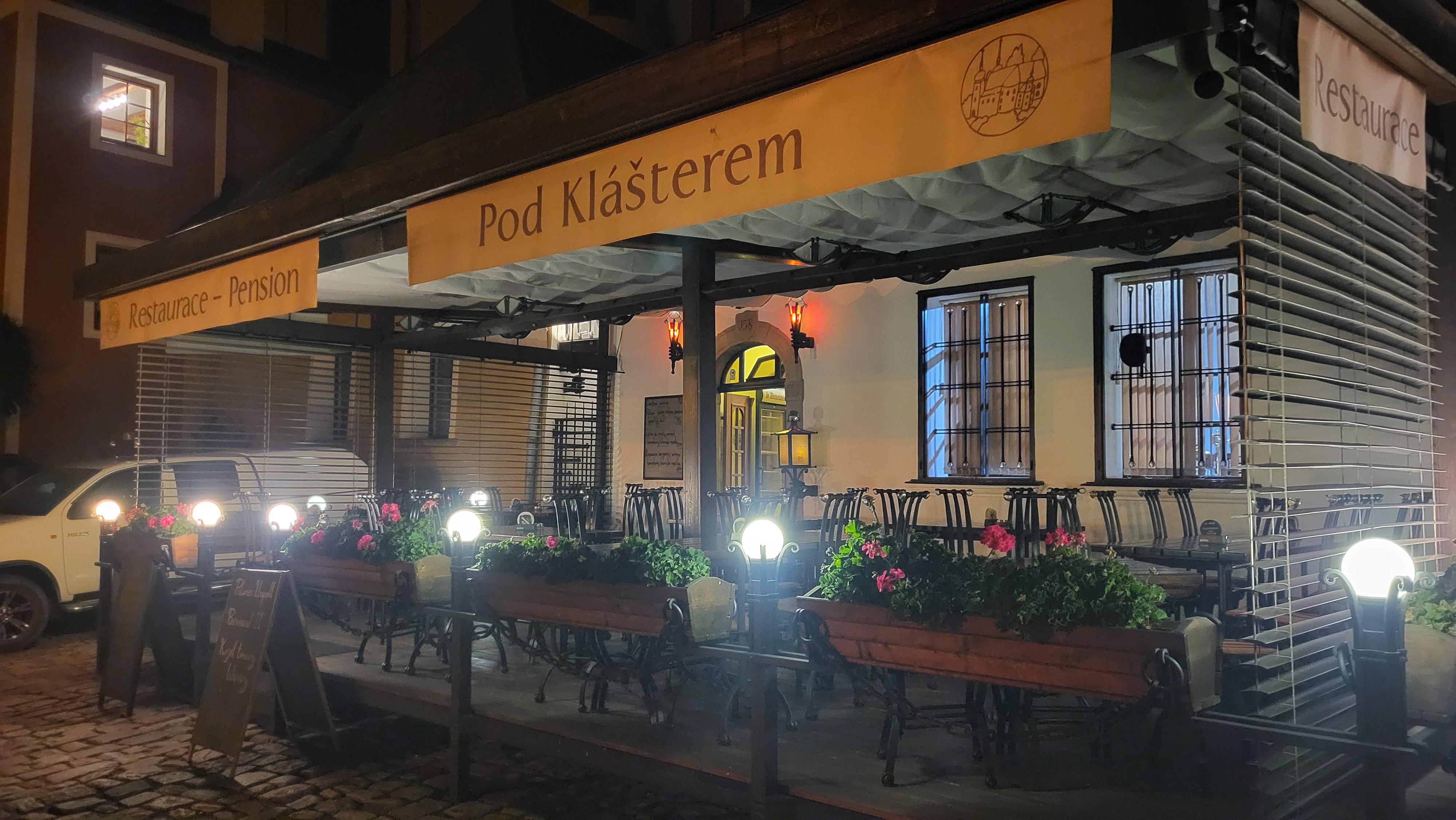 Restaurace Pod Klášterem foto 4