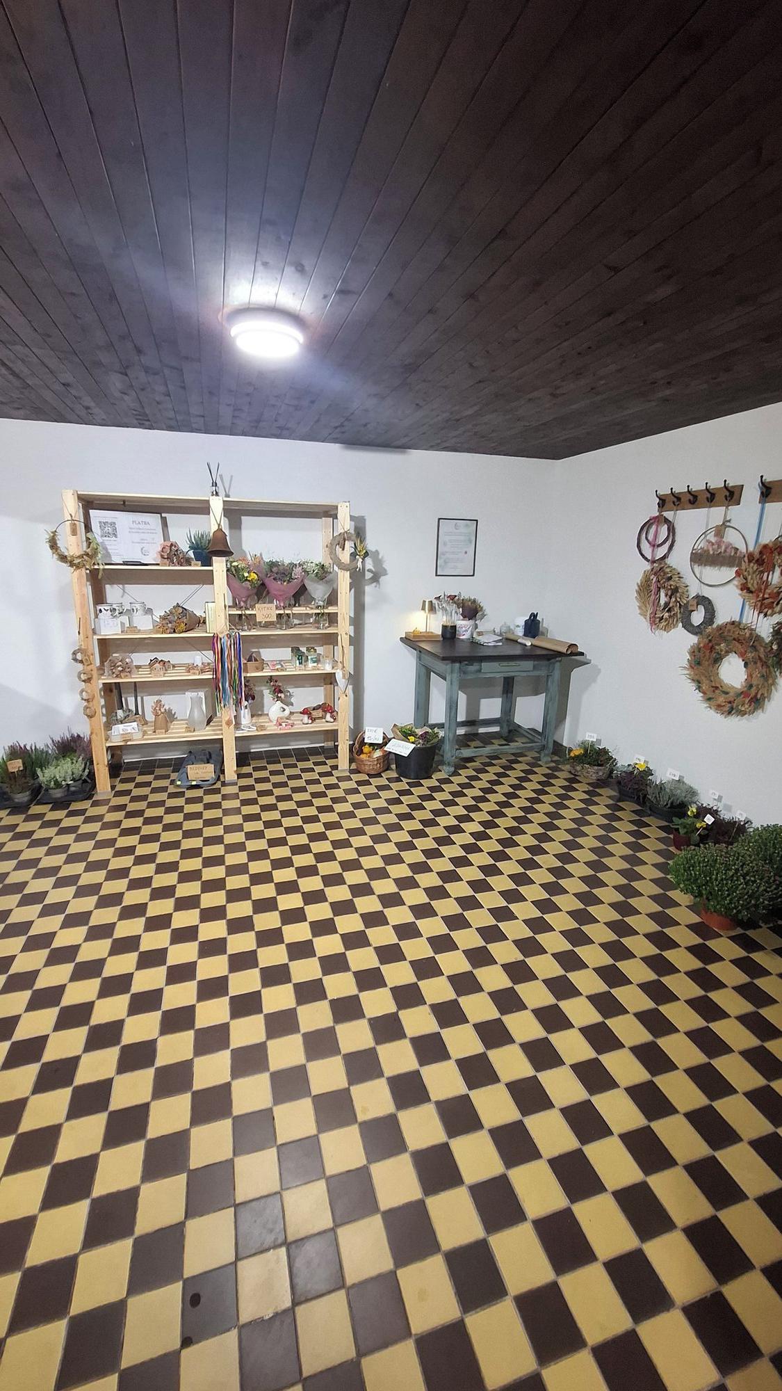 Květinová zastávka Choteč foto 2