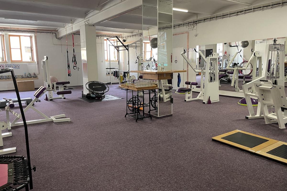 Dámské fitness Jako proutek