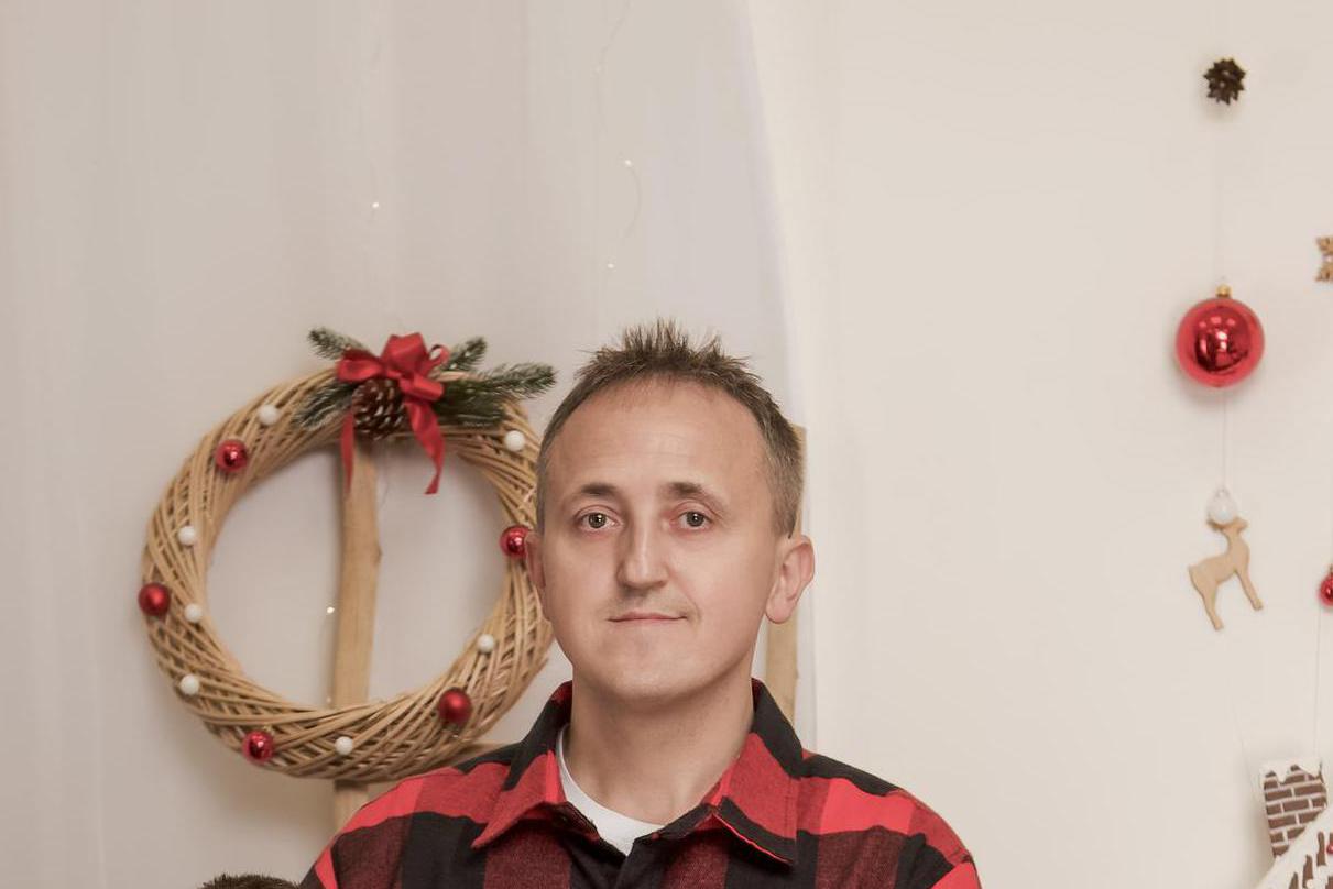 Hodinový Manžel Radek Novosád