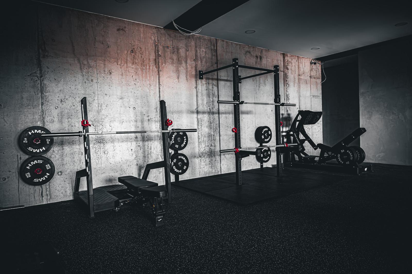 TITAN GYM