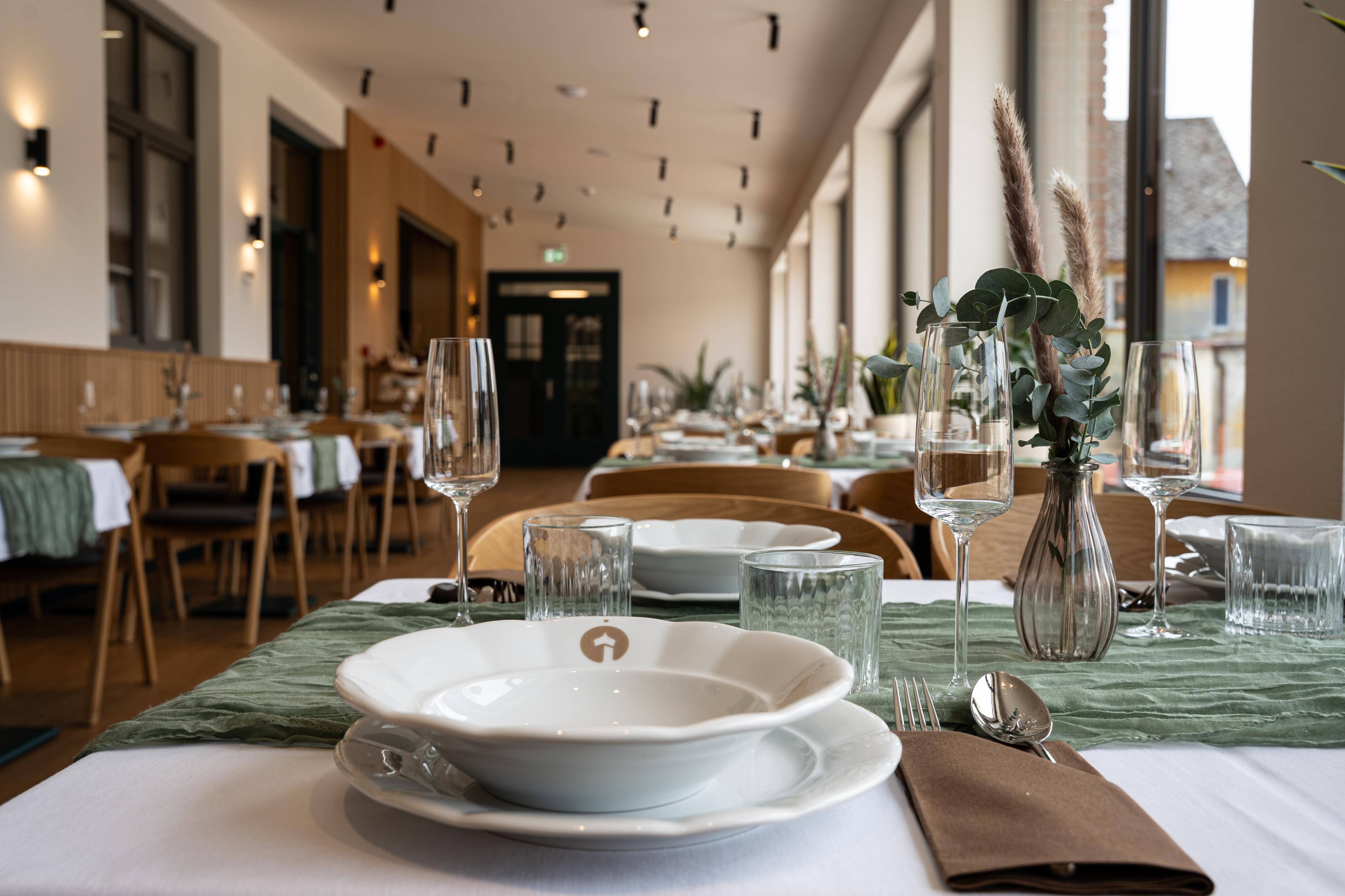HUBERTUS Hotel & Restaurace foto 2