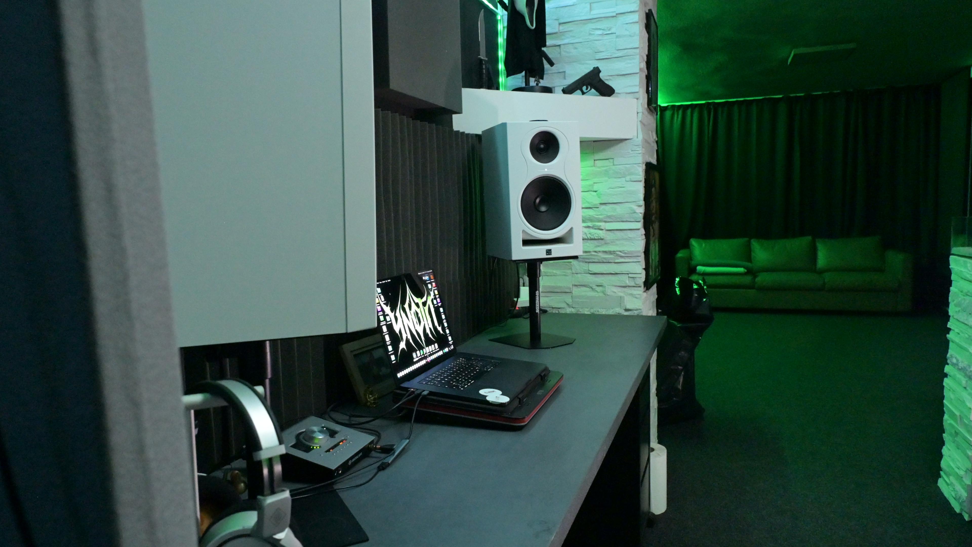 UDG SOUNDS & VISUALS foto 4