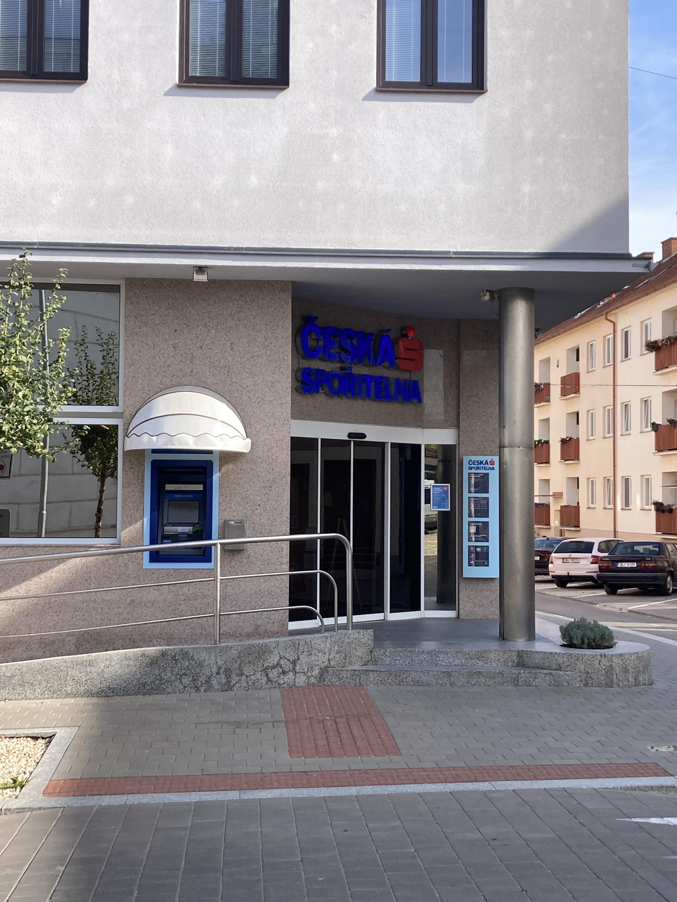 Česká spořitelna, a.s. foto 2