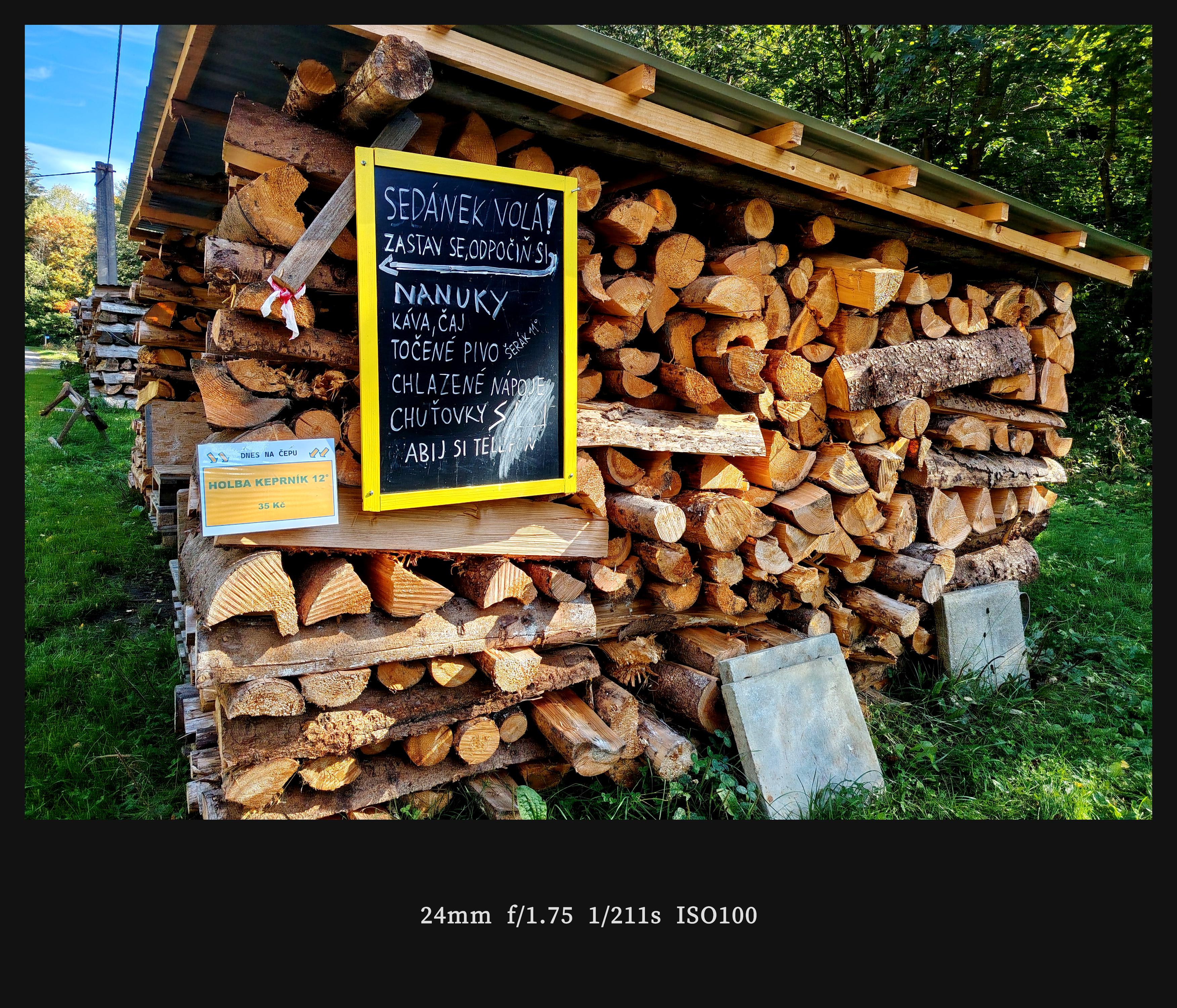 Sedánek u Lesovny foto 2