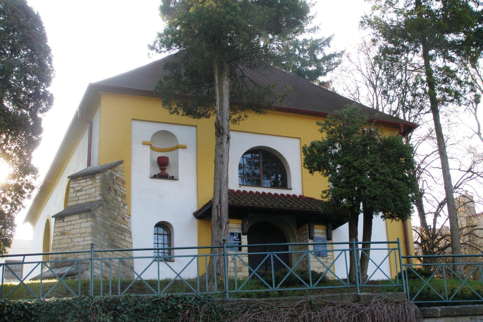 Náboženská obec Církve československé husitské v Kostelci nad Orlicí