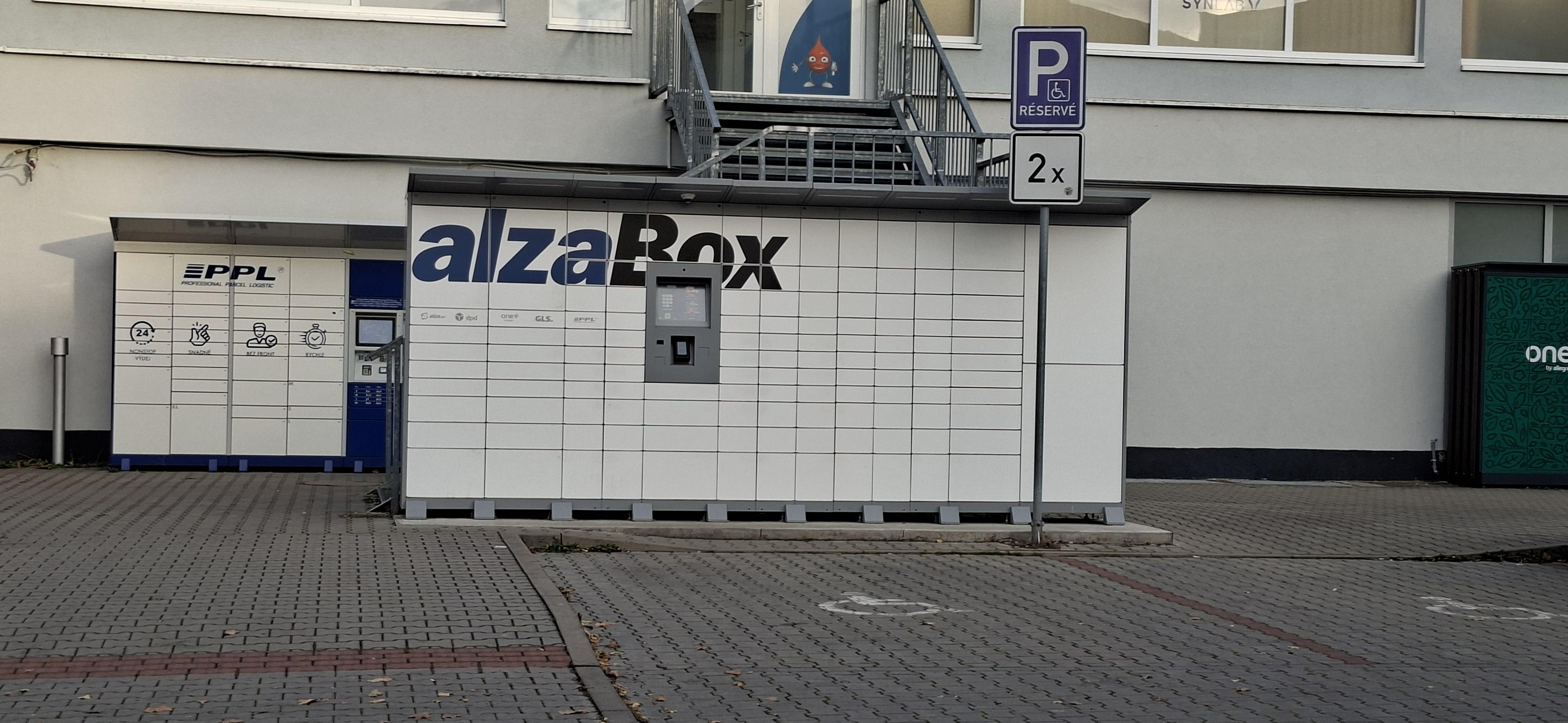 AlzaBox
