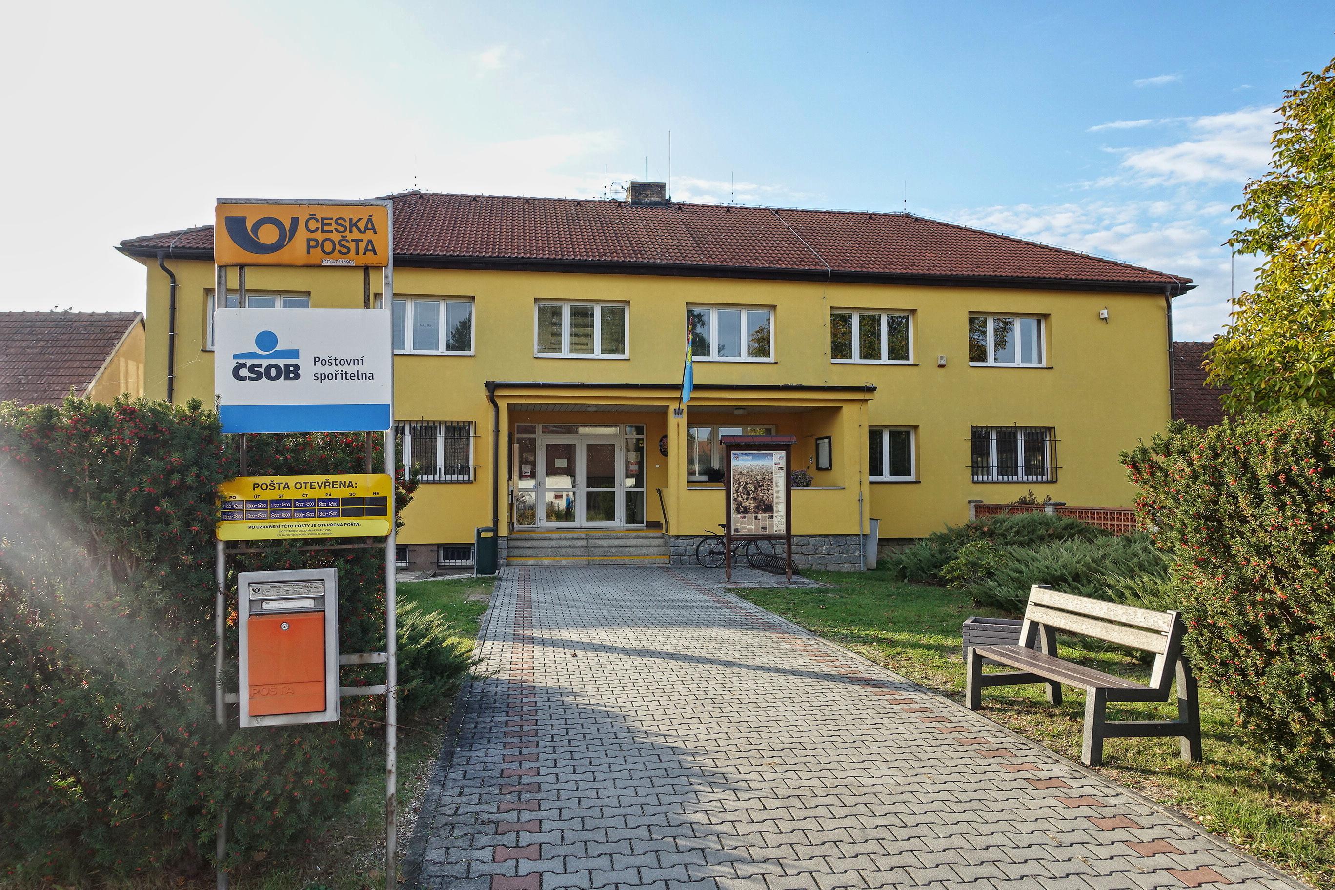 Pošta Opařany