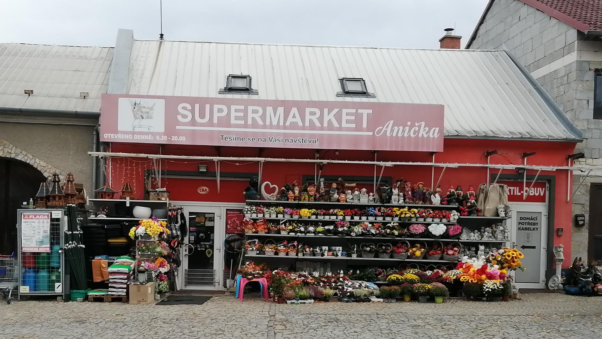 Supermarket Anička foto 1