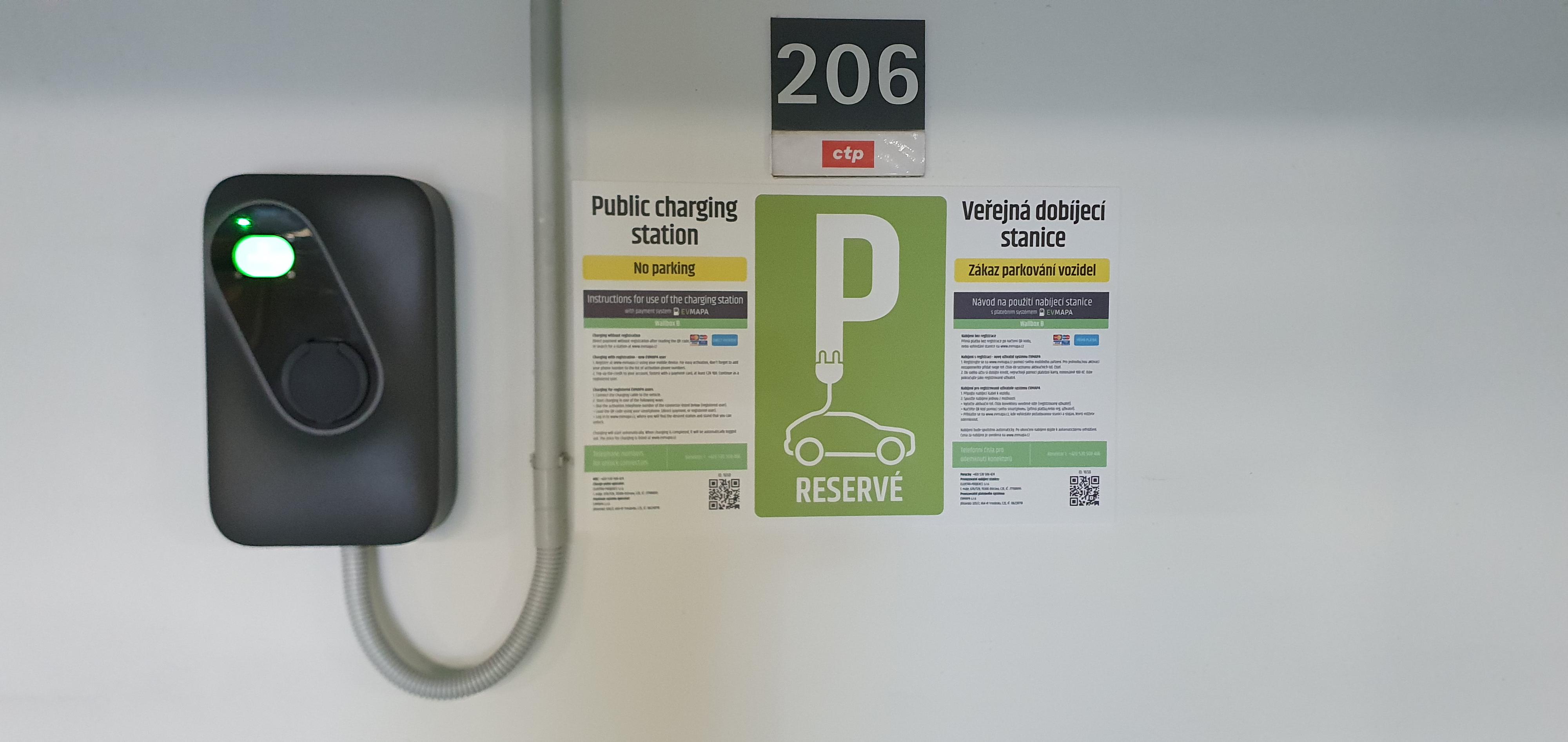 Nabíjecí stanice pro elektromobily foto 4