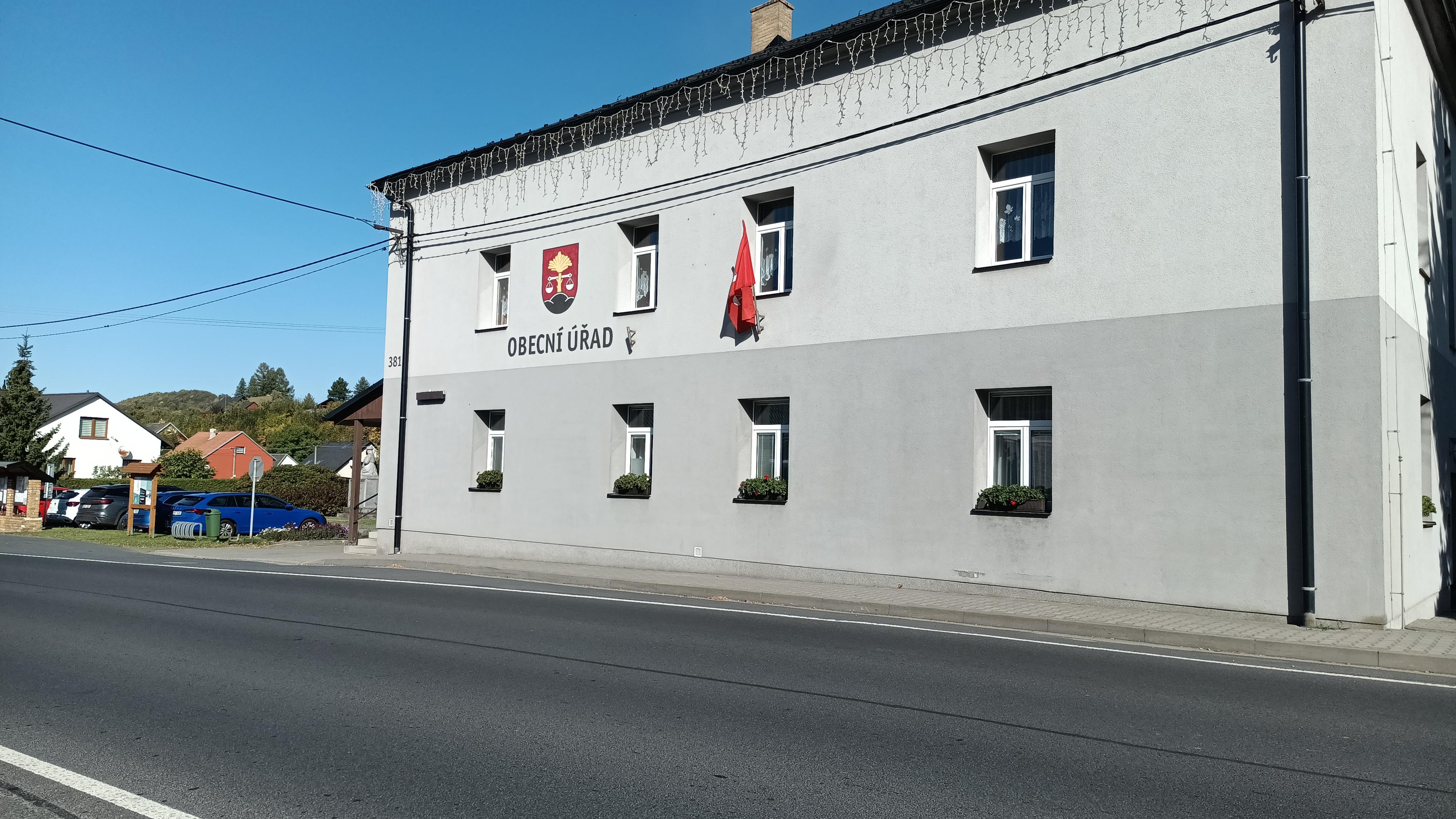 Bělá pod Pradědem - obecní úřad foto 4