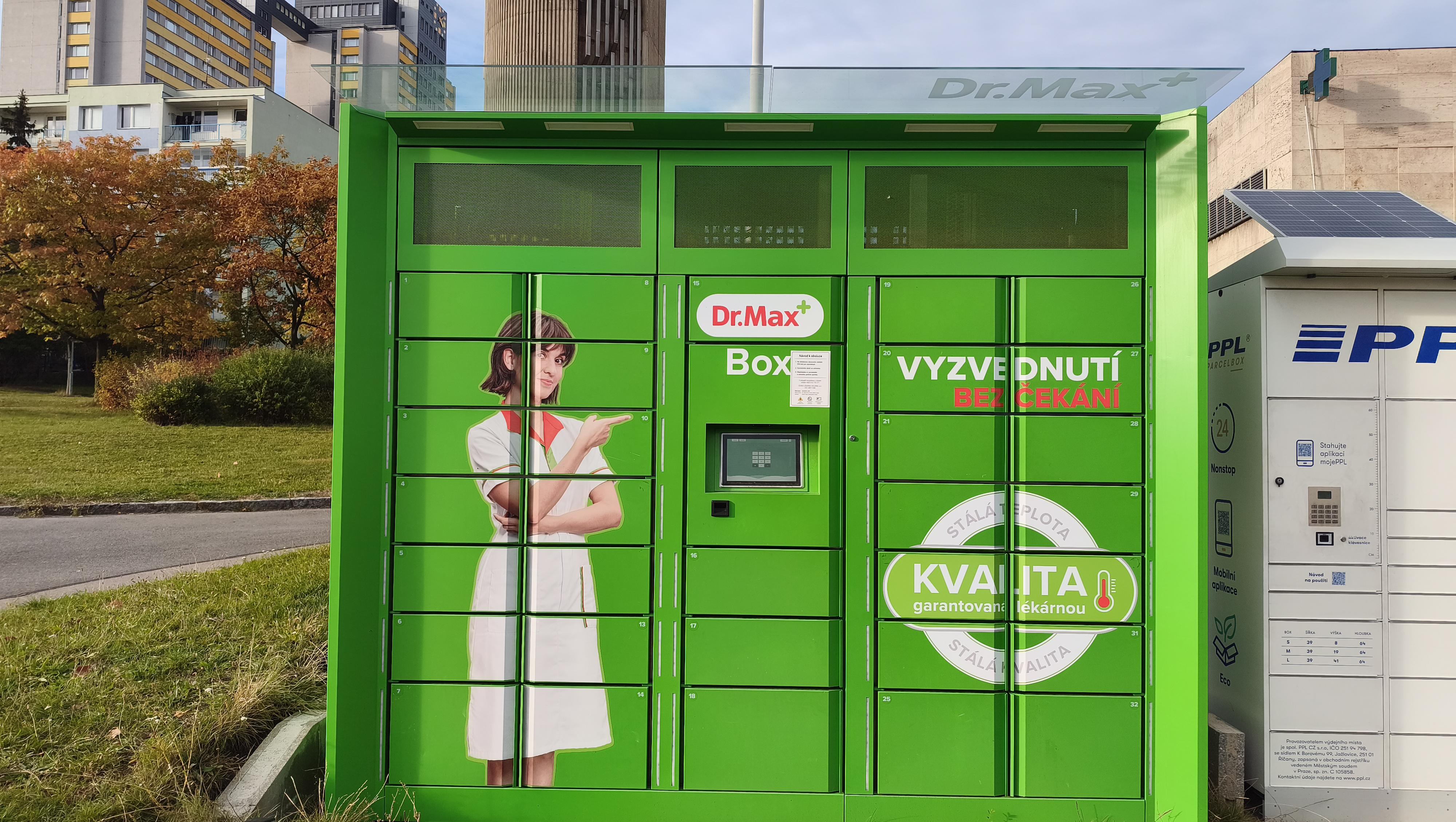 Dr. Max - výdejní box foto 1