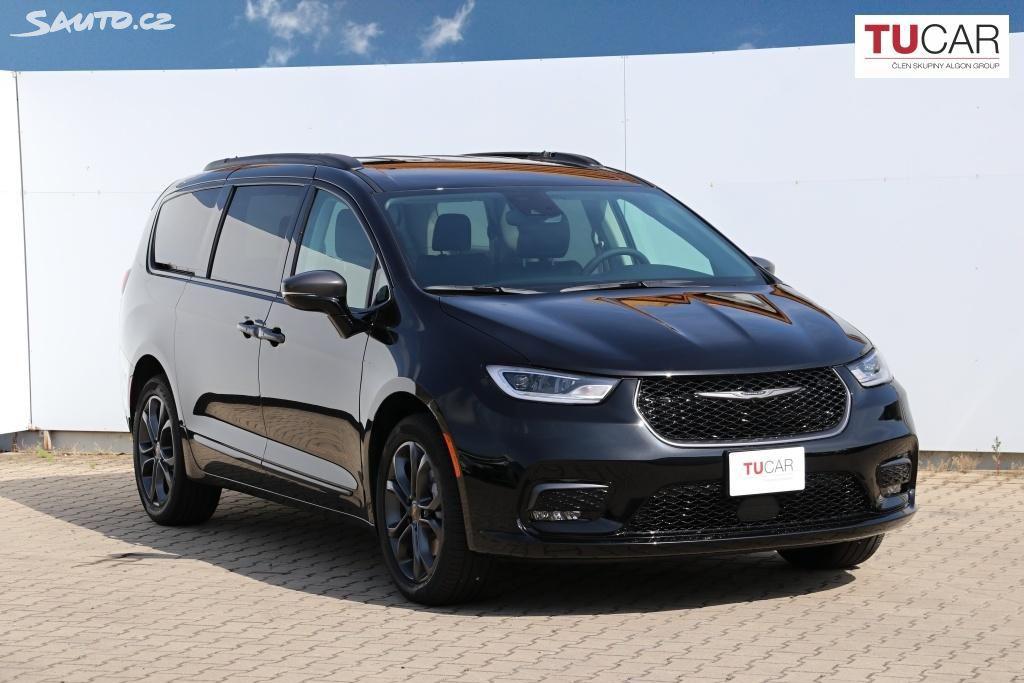 Rodinné SUV - Chrysler Pacifica 294 koní