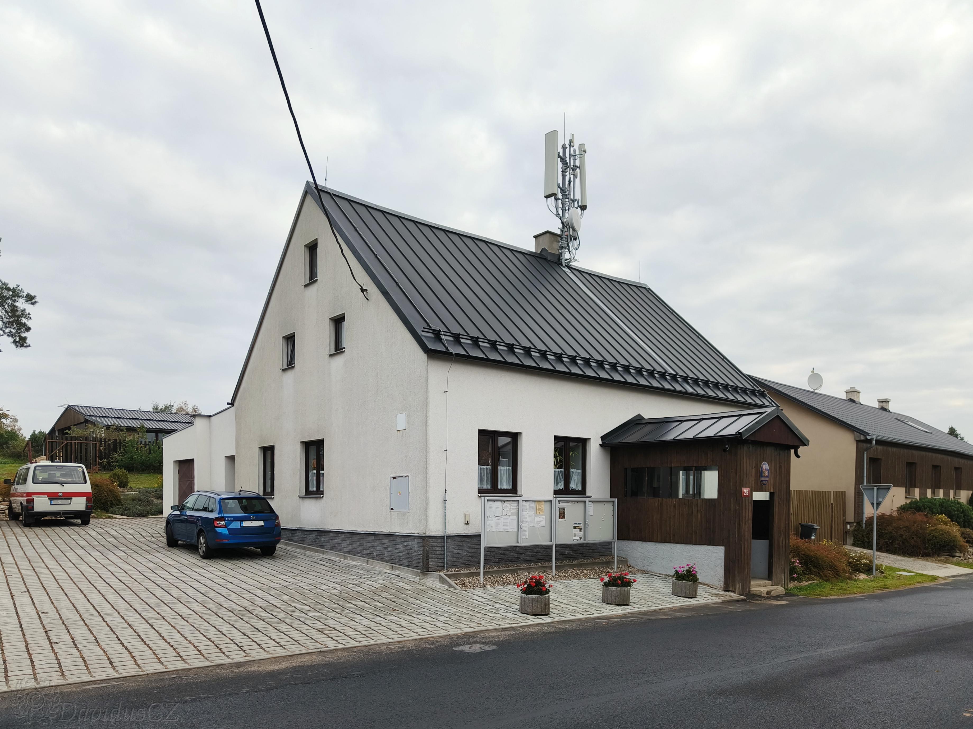 Kalek - obecní úřad foto 2