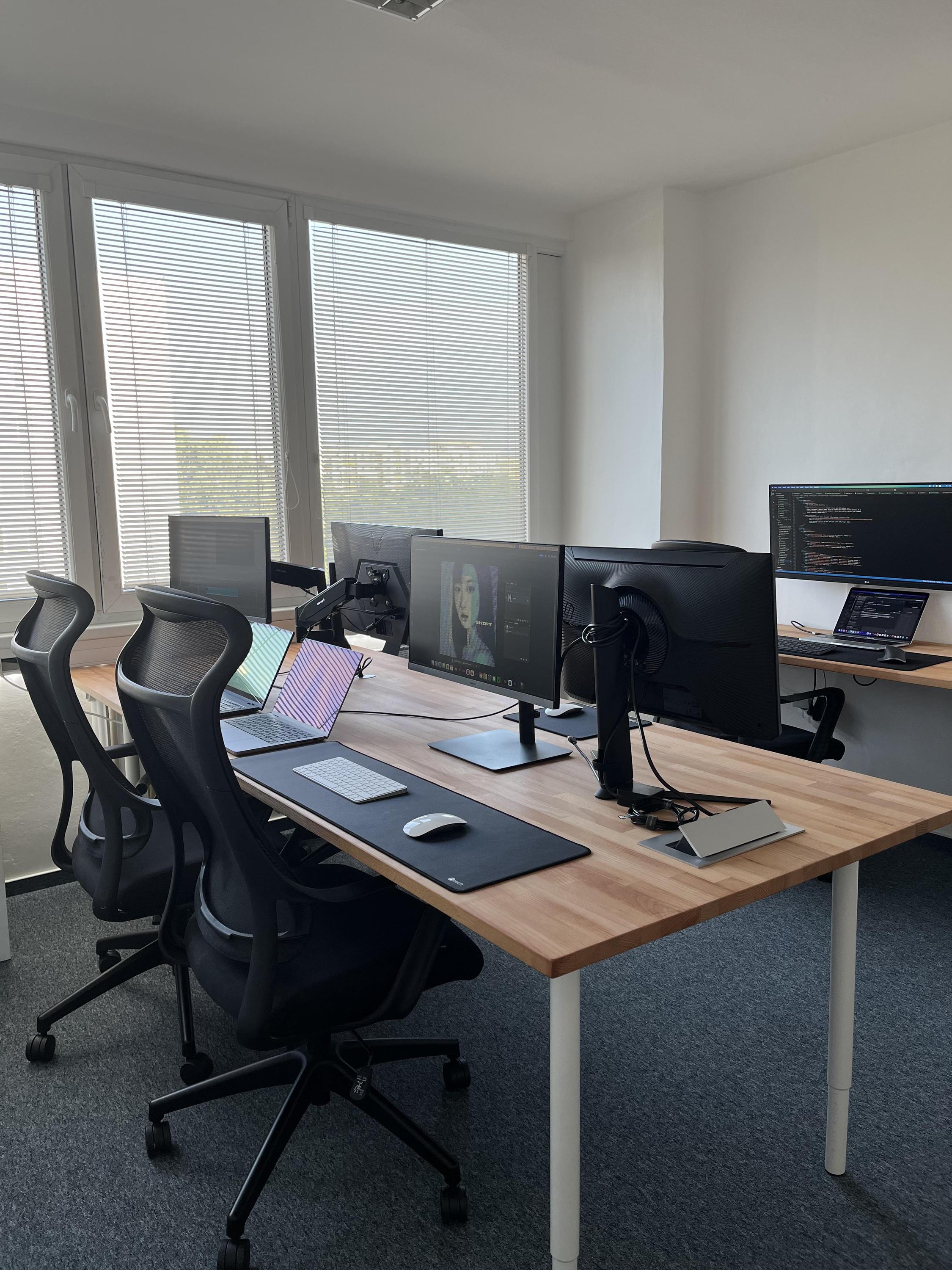 LazyLabs.cz foto 1