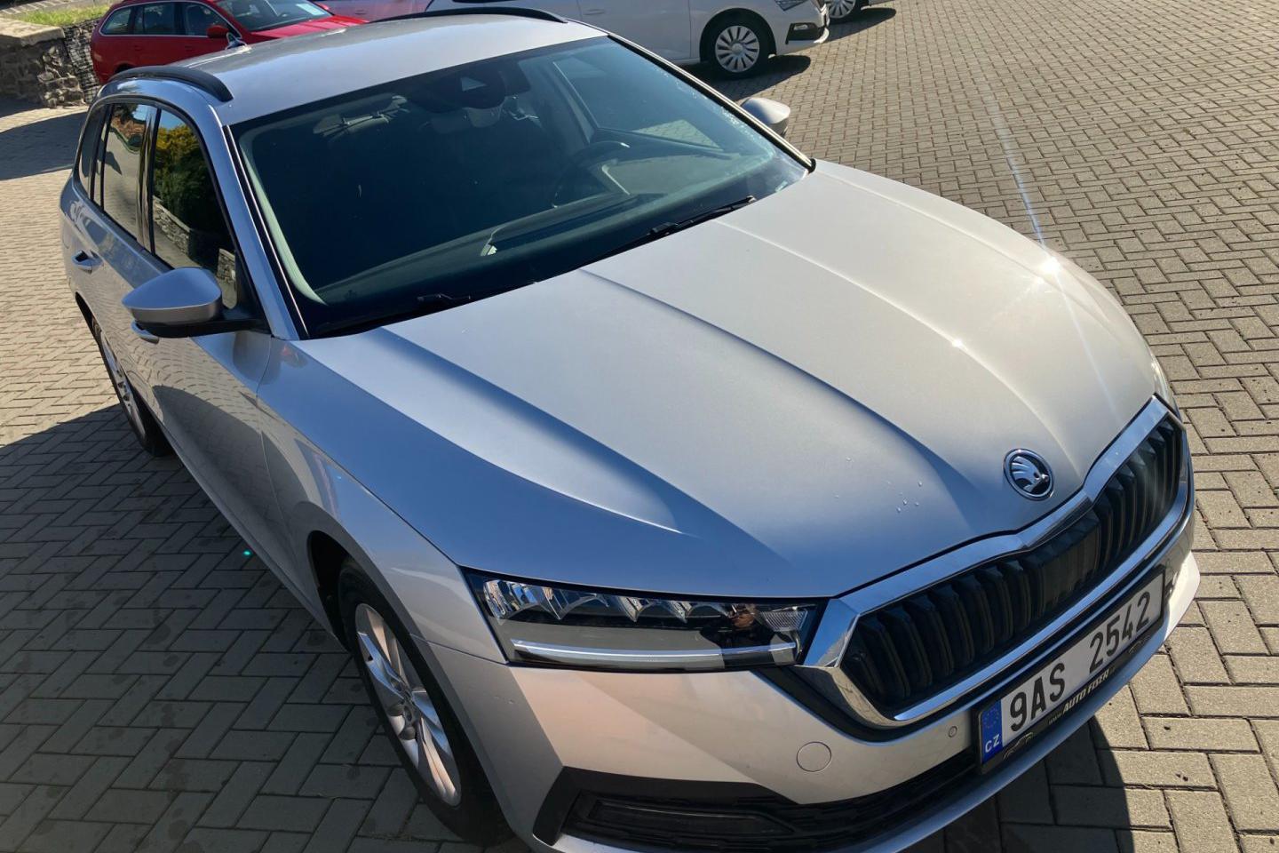 Škoda Octavia 2.0TDI AMBITION+ / 89TKM,2023,ČR /