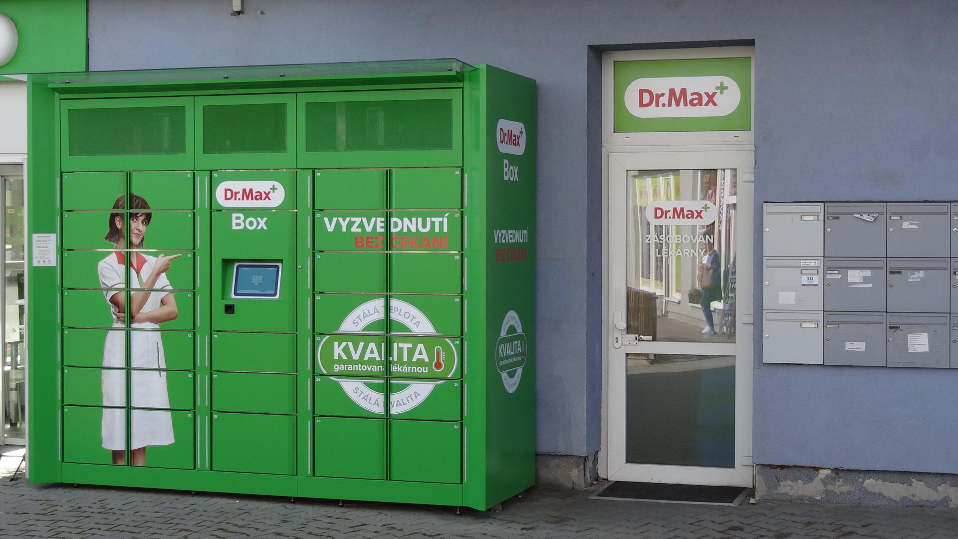 Dr. Max - výdejní box