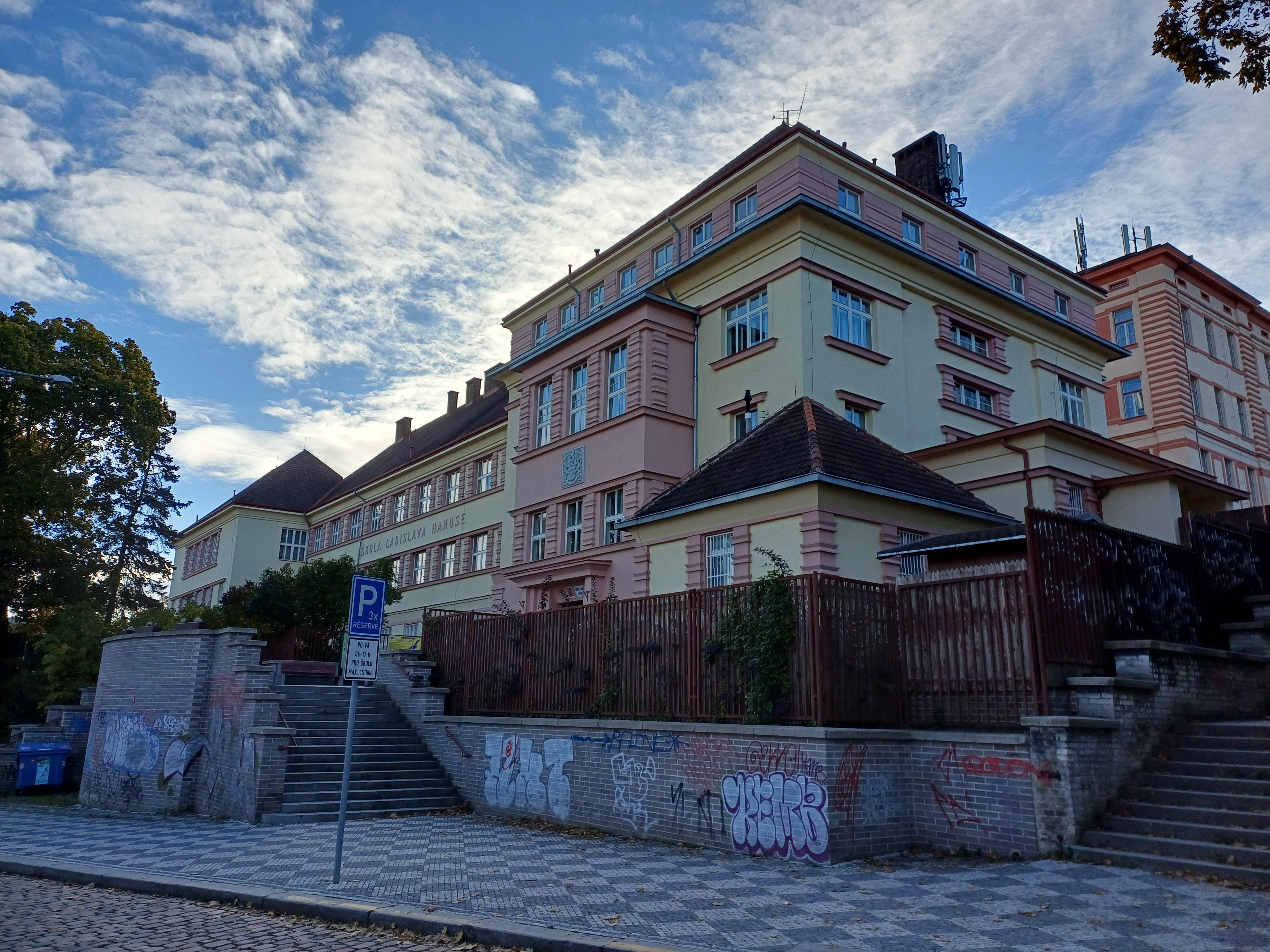 ZŠ Praha 4, Křesomyslova foto 2