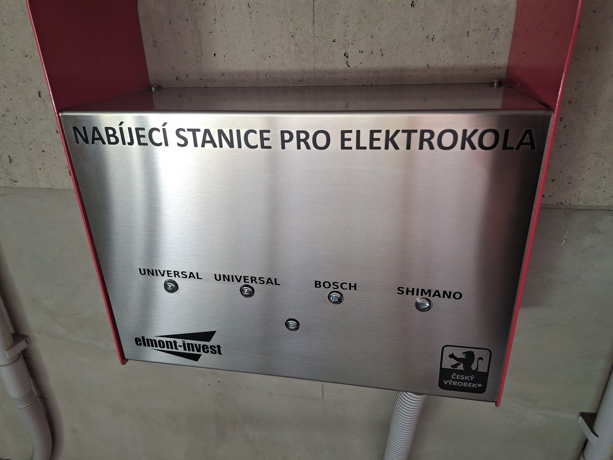 Nabíjecí zásuvka pro elektrokola - Náchodská foto 6