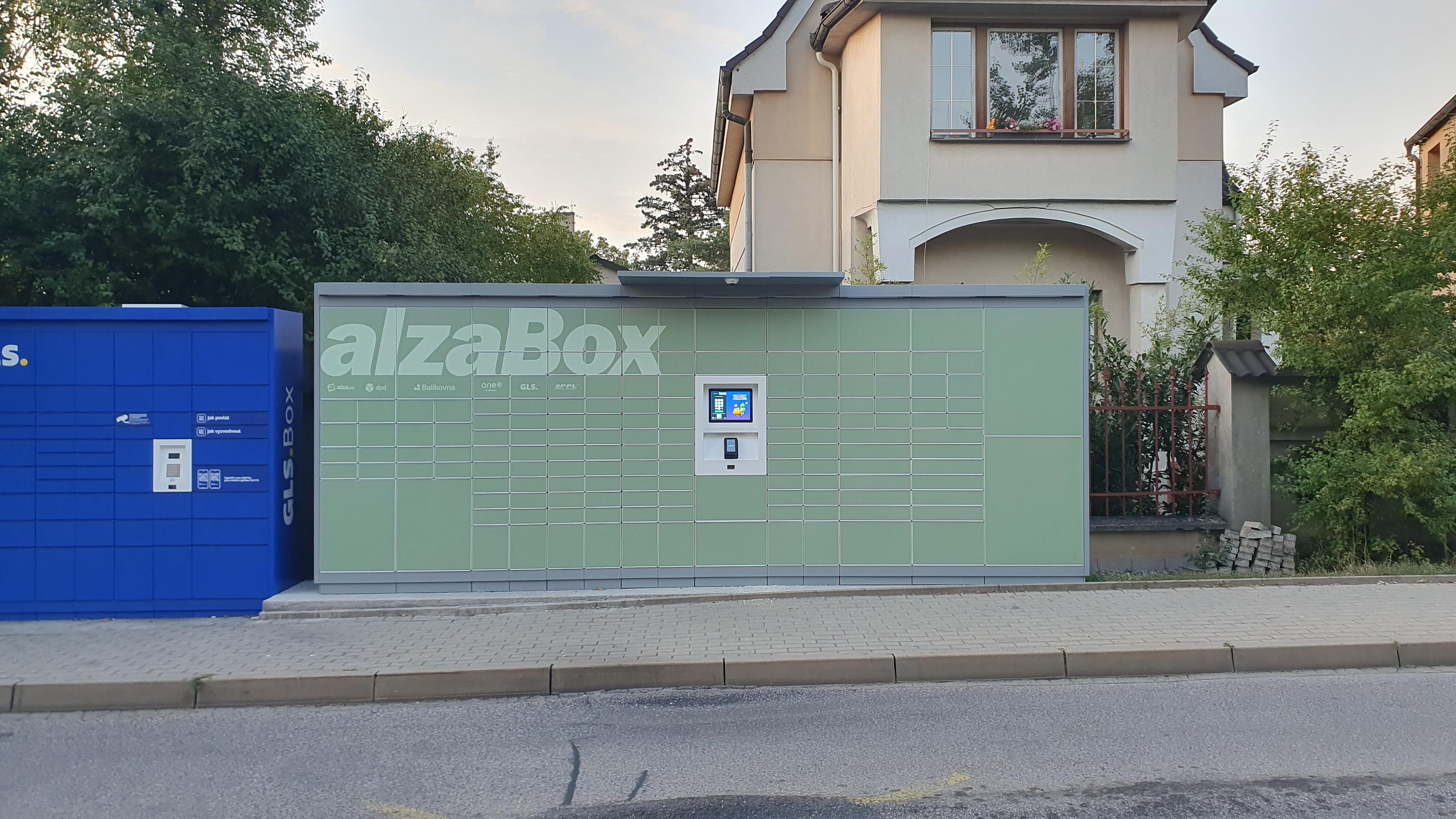 AlzaBox