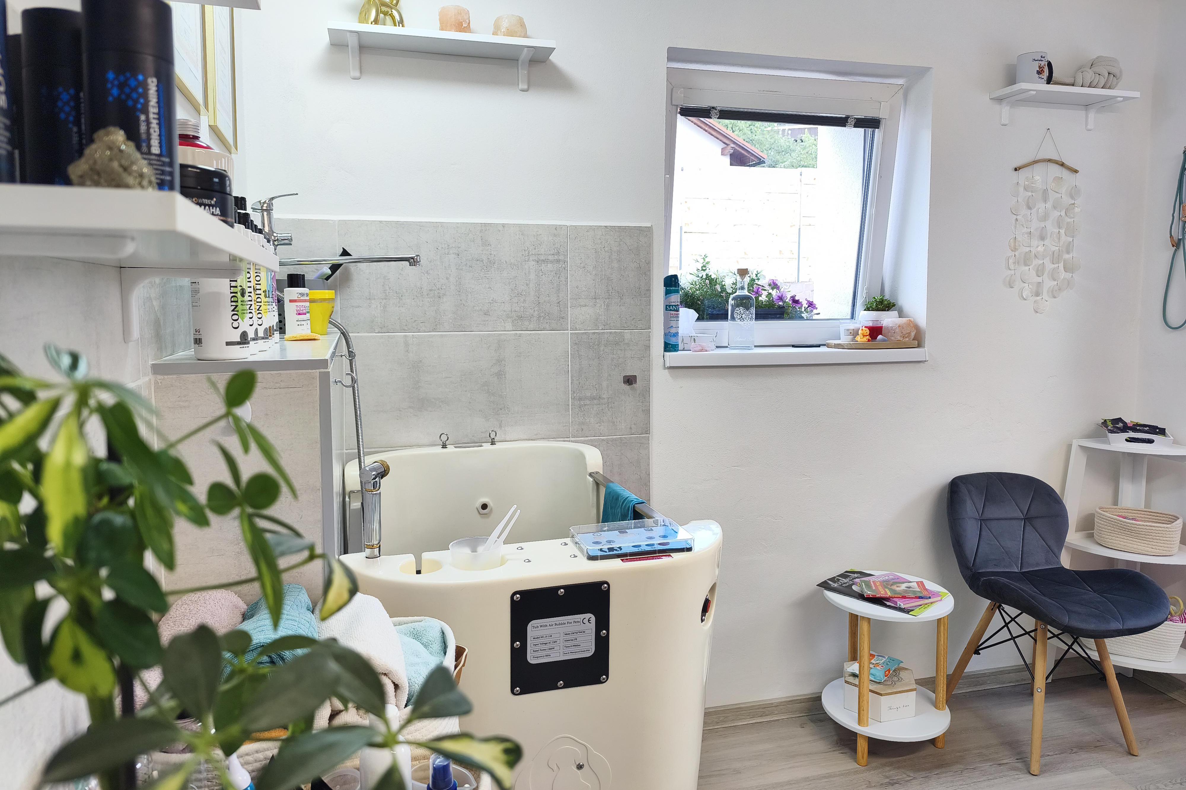 EMONY GROOMING - Psí salon  & SPA
