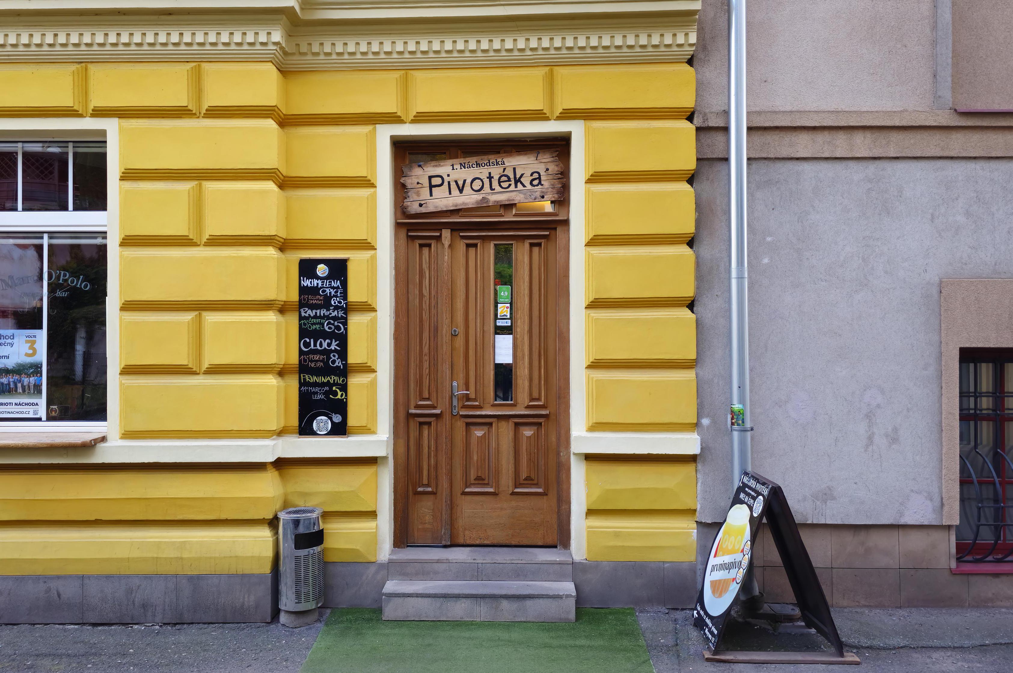 1. náchodská pivotéka