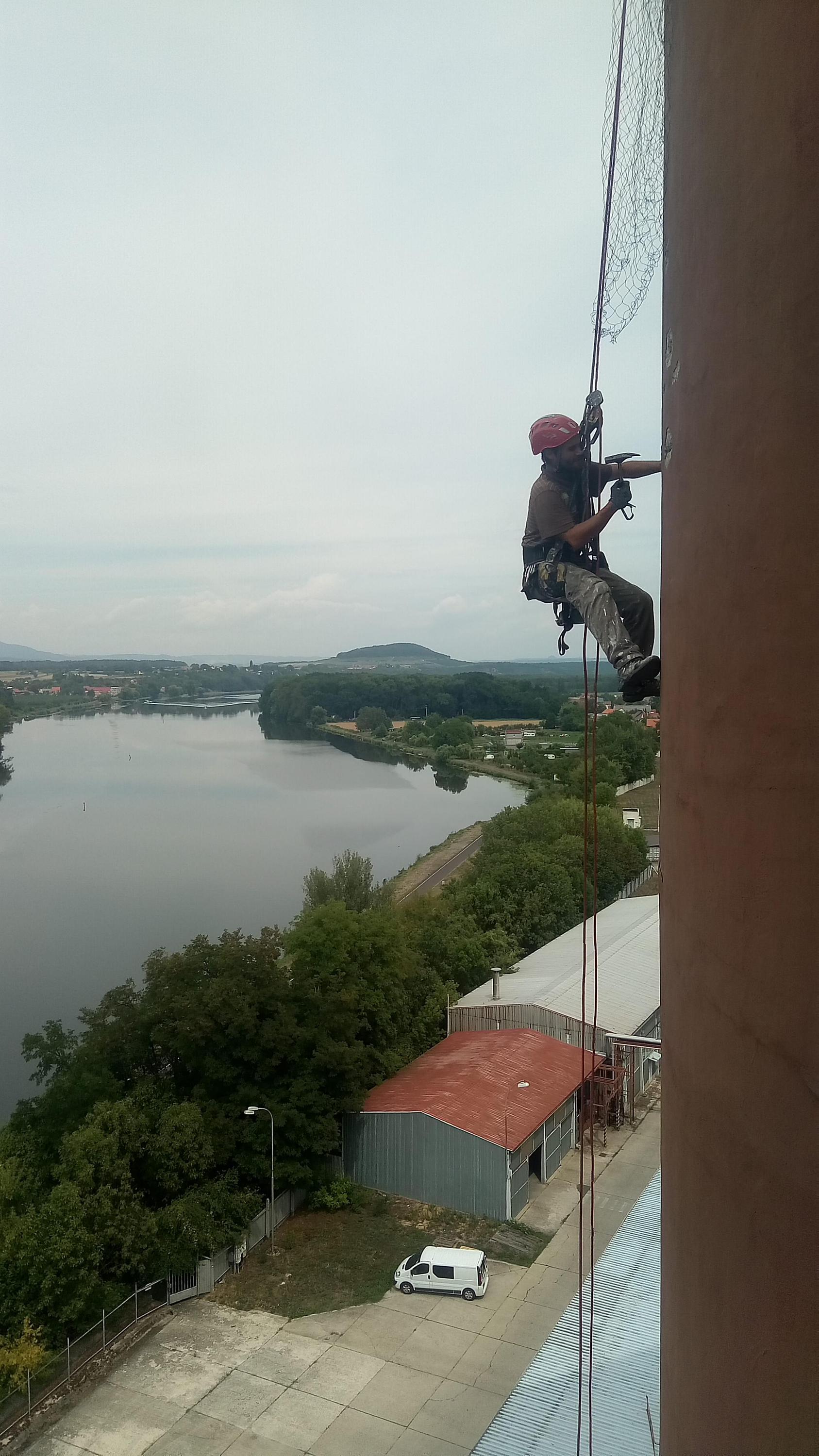 Speciální výškové práce Bartek foto 3