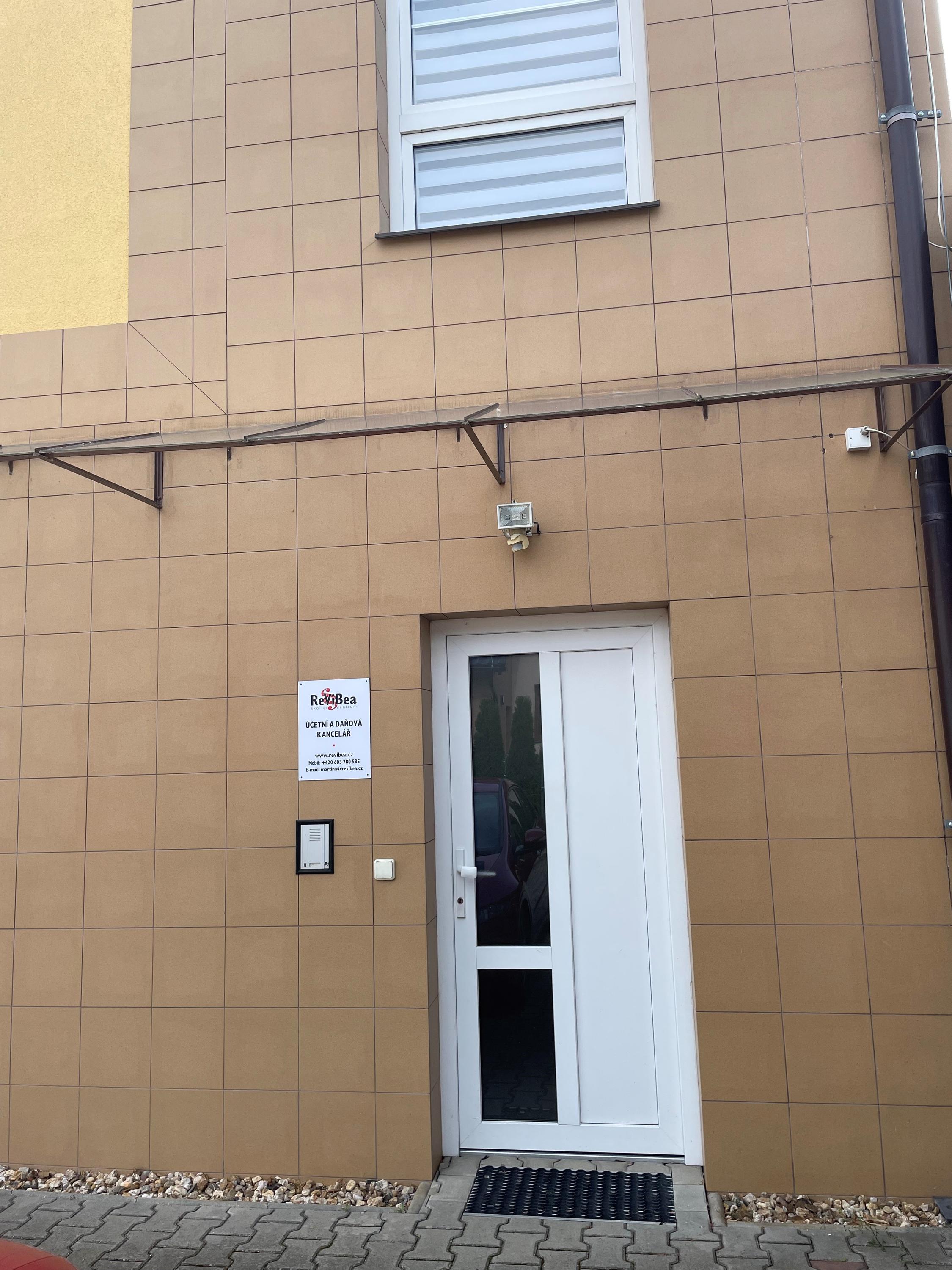 Účetní a daňová kancelář ReViBea s.r.o. foto 2